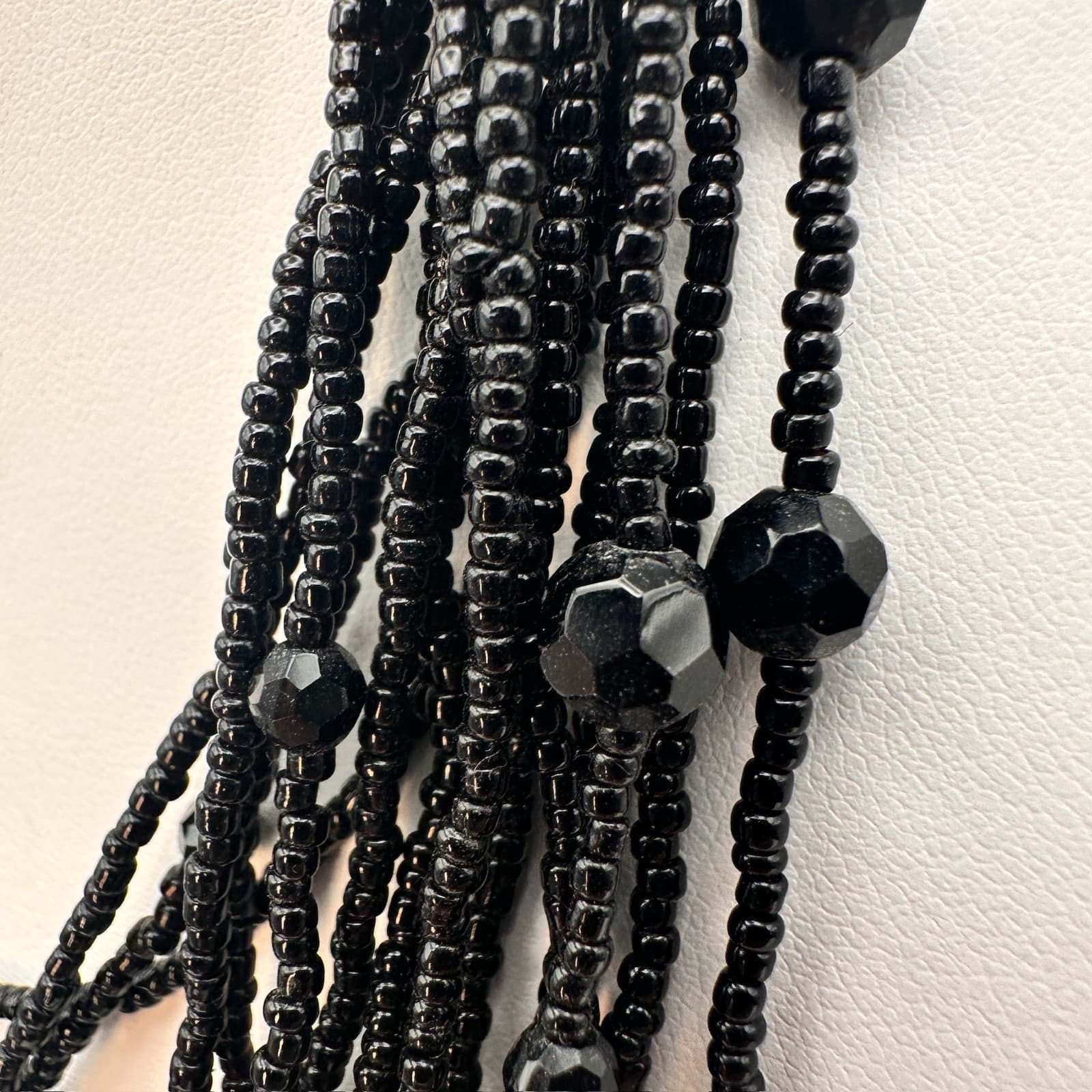 Vintage 90s Layering Black Seed & Faceted Glass Bead Cascade Necklace Jewelry - Thumbnail 7