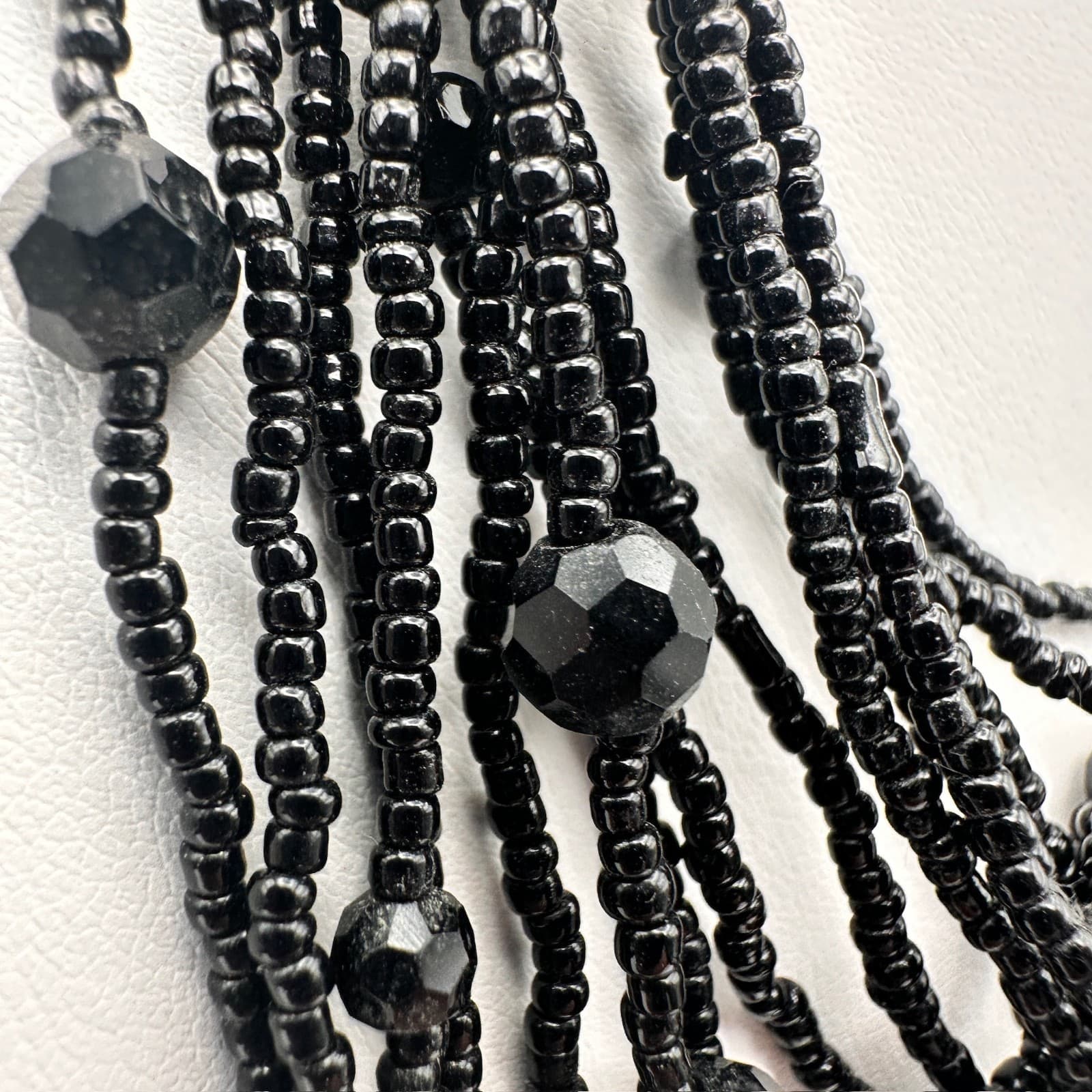 Vintage 90s Layering Black Seed & Faceted Glass Bead Cascade Necklace Jewelry - Thumbnail 5
