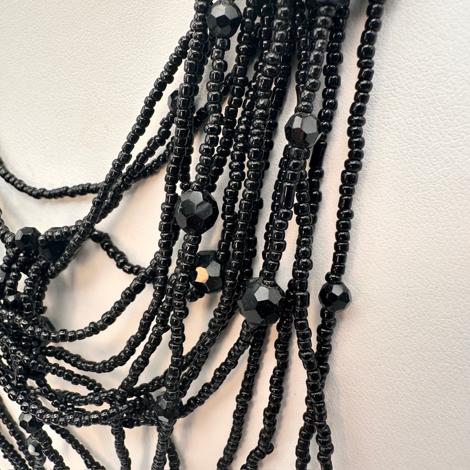 Vintage 90s Layering Black Seed & Faceted Glass Bead Cascade Necklace Jewelry - Thumbnail 6