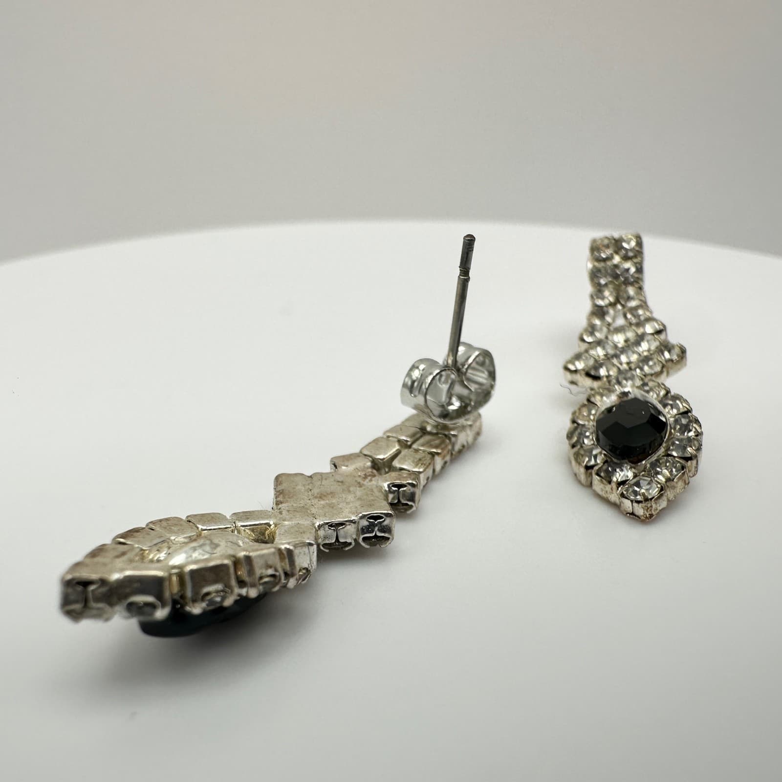 Vintage 80s Silver Tone Jewelry Black Marquise Crystal Rhinestone Drop Earrings - Thumbnail 11