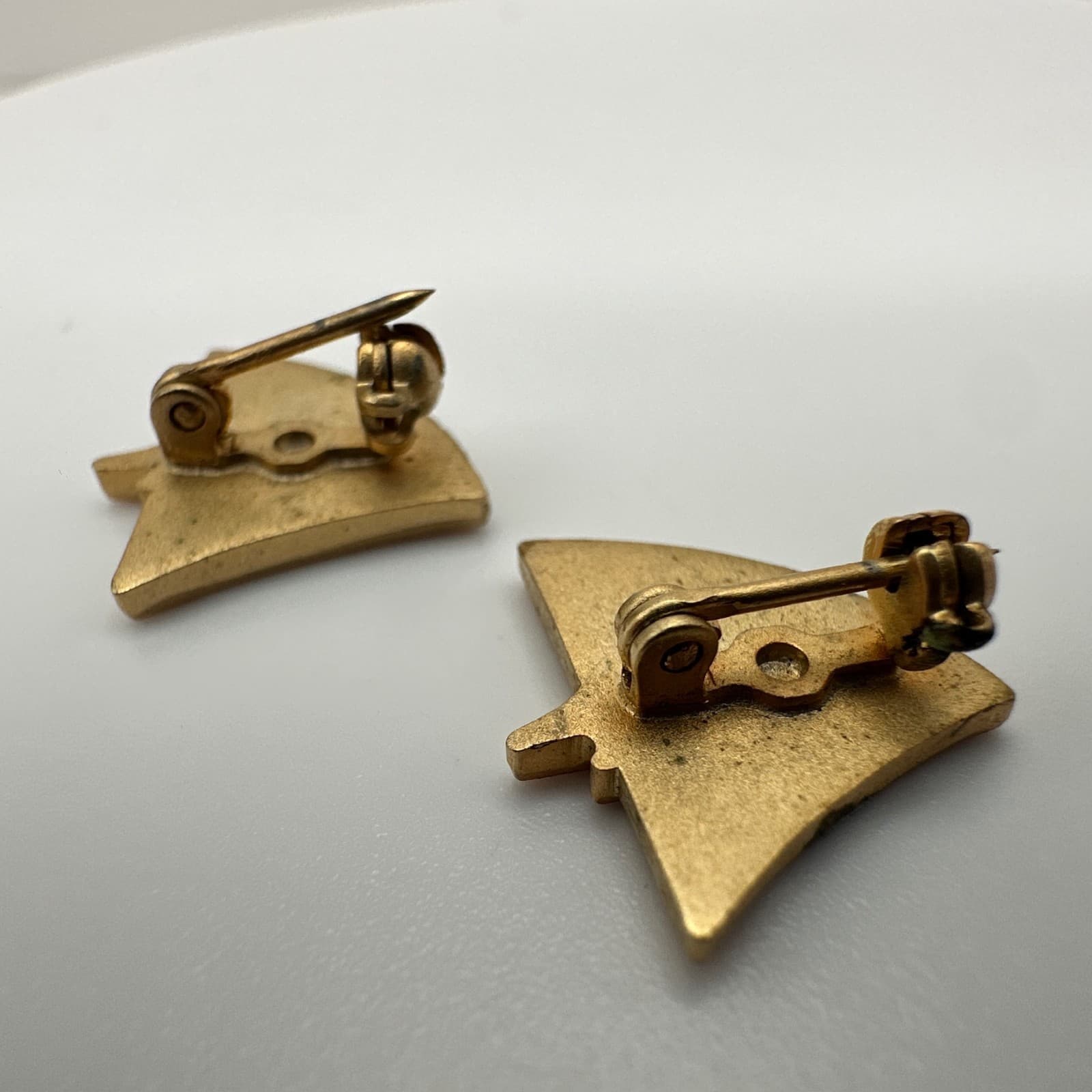 Vintage 80s United Methodist Church Cross & Flame Logo Gold Lapel Pin Jewelry - Thumbnail 7