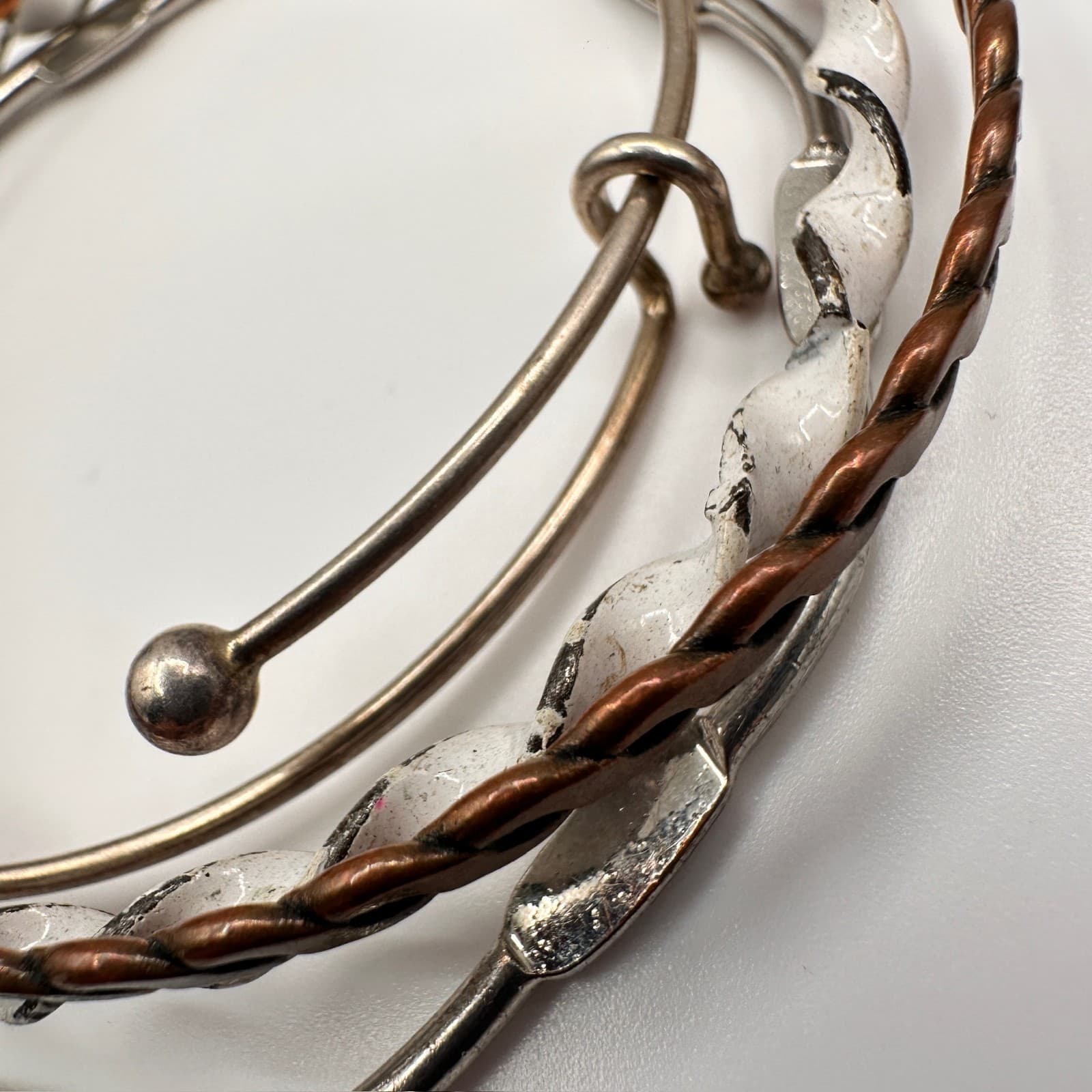 Vintage 90s Twisted Wire Bangle Bracelet Silver Tone Copper Tone Adjustable - Thumbnail 7