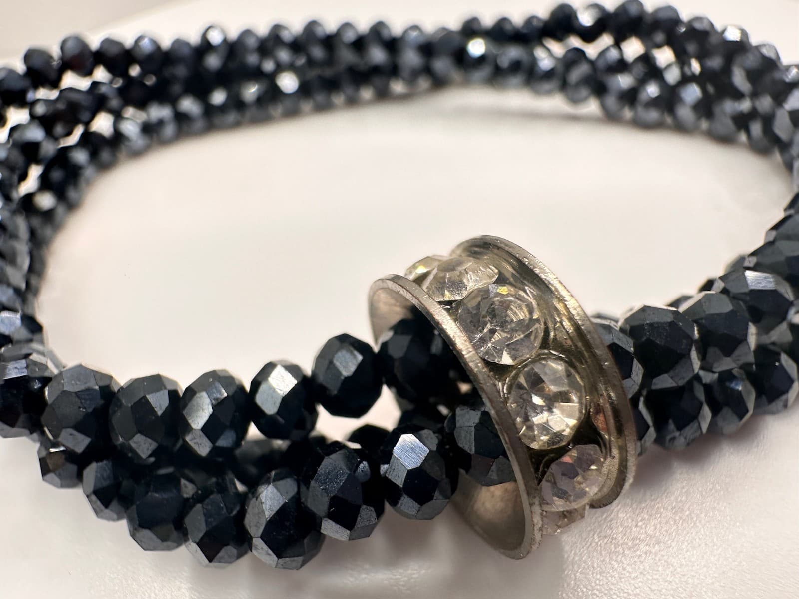 Vintage 90s Black Faceted Beaded Stretch Bracelet Clear Crystal Silver Tone Band - Thumbnail 4