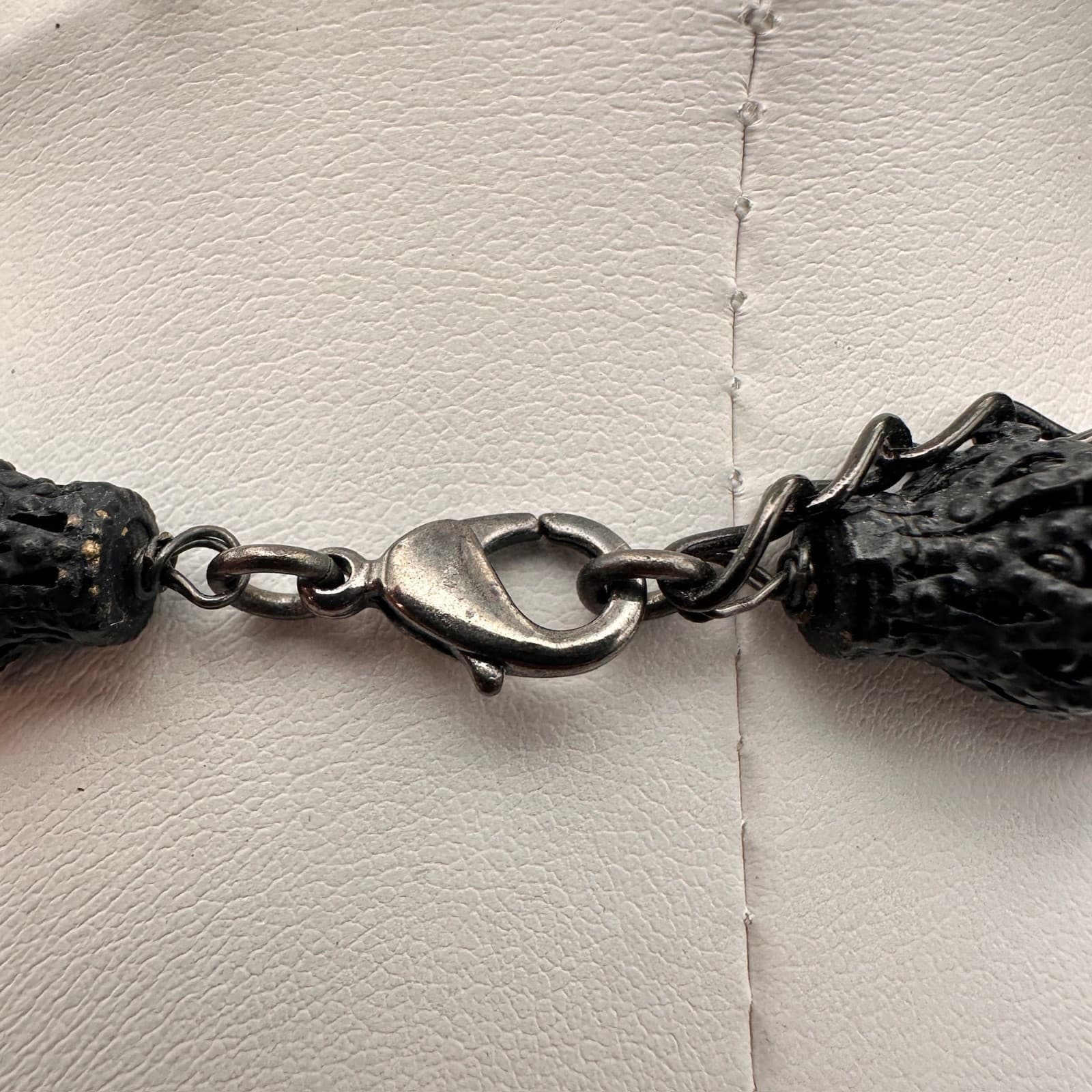 Vintage 90s Layering Black Seed & Faceted Glass Bead Cascade Necklace Jewelry - Thumbnail 9