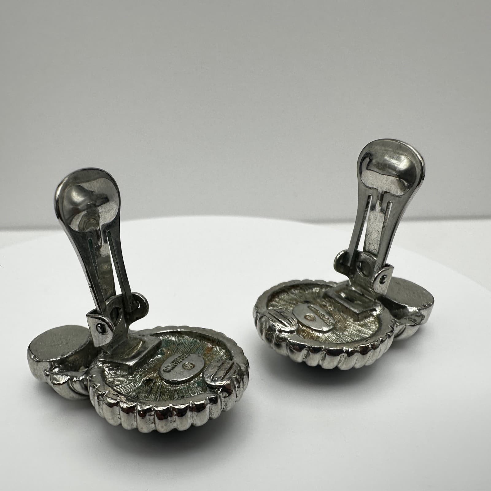 Vintage Graziano 80s Clip On Earrings Black Cabochon Silver Tone Retro Jewelry - Thumbnail 5