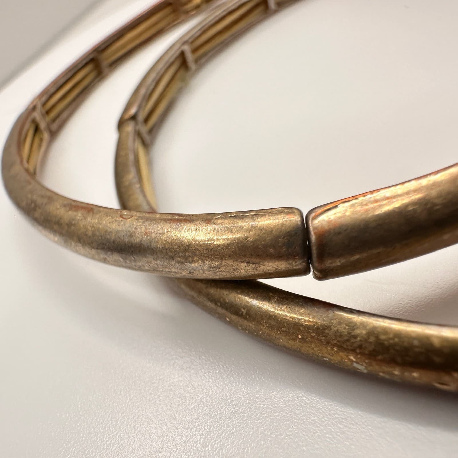 Vintage Gold Tone Stretch Bangles Set Textured Minimalist Bracelets - Thumbnail 5