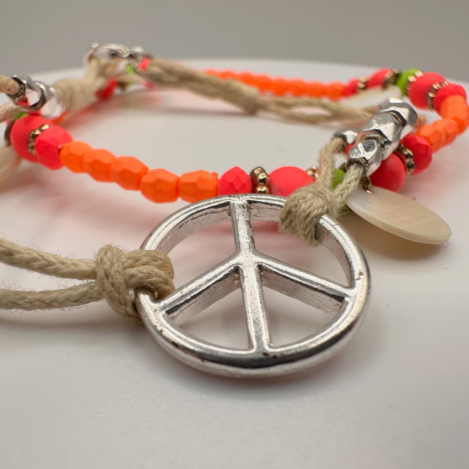 Vintage 90s Peace Sign Beaded Cord Bracelet Orange Pink Boho Jewelry - Thumbnail 5