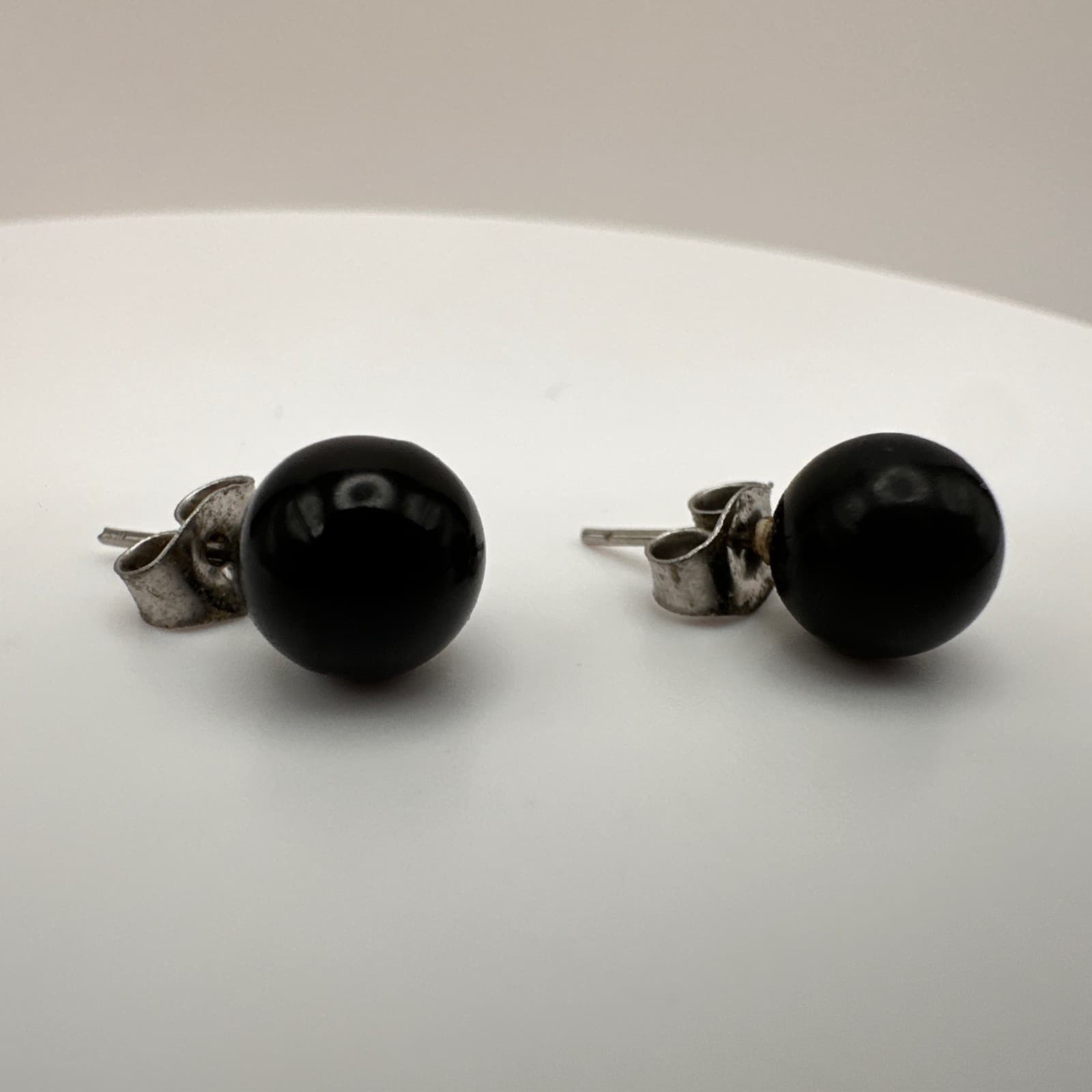 Vintage 90s Round Black Onyx Ball Stud Earrings Silver tone Posts Jewelry - Thumbnail 2