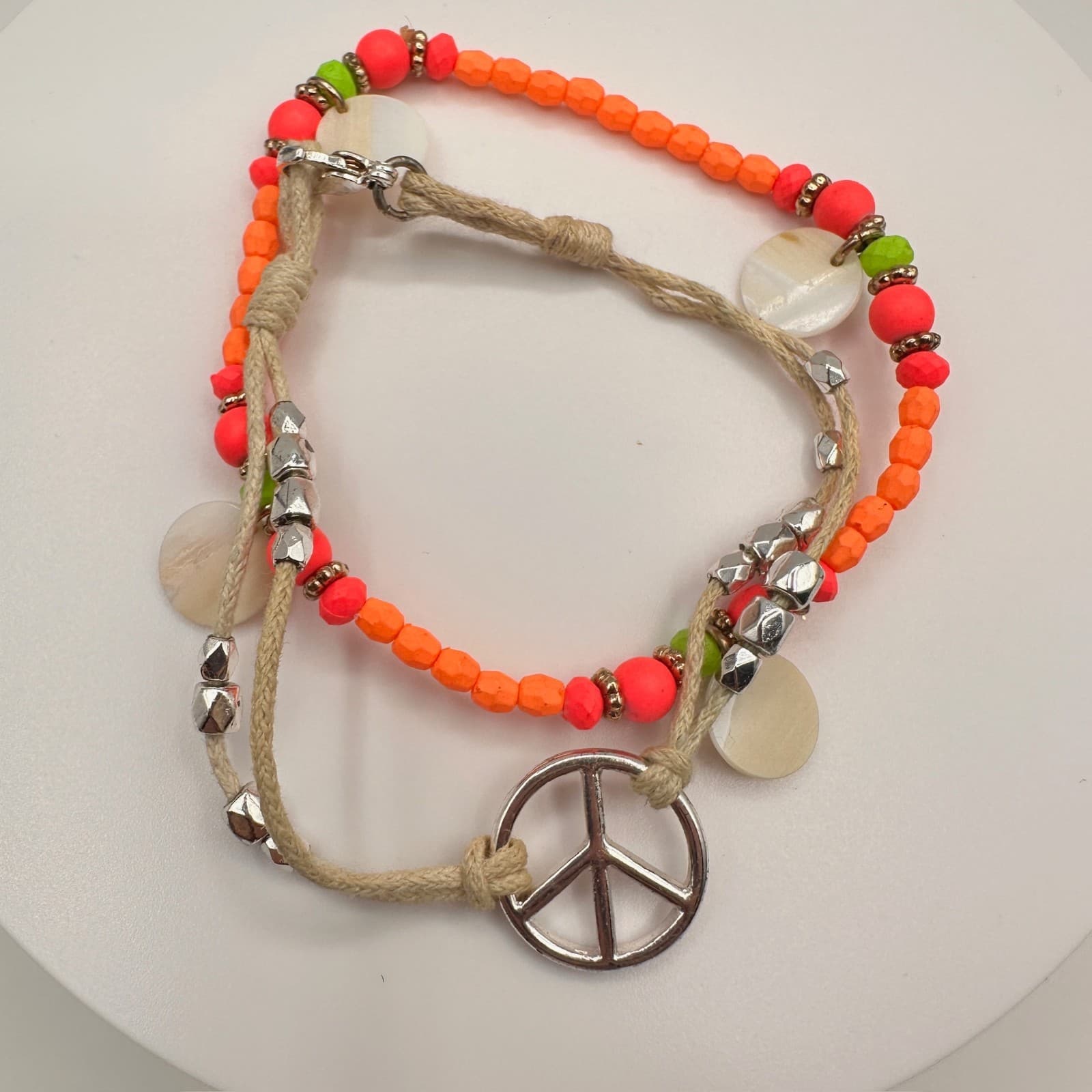 Vintage 90s Peace Sign Beaded Cord Bracelet Orange Pink Boho Jewelry - Thumbnail 2