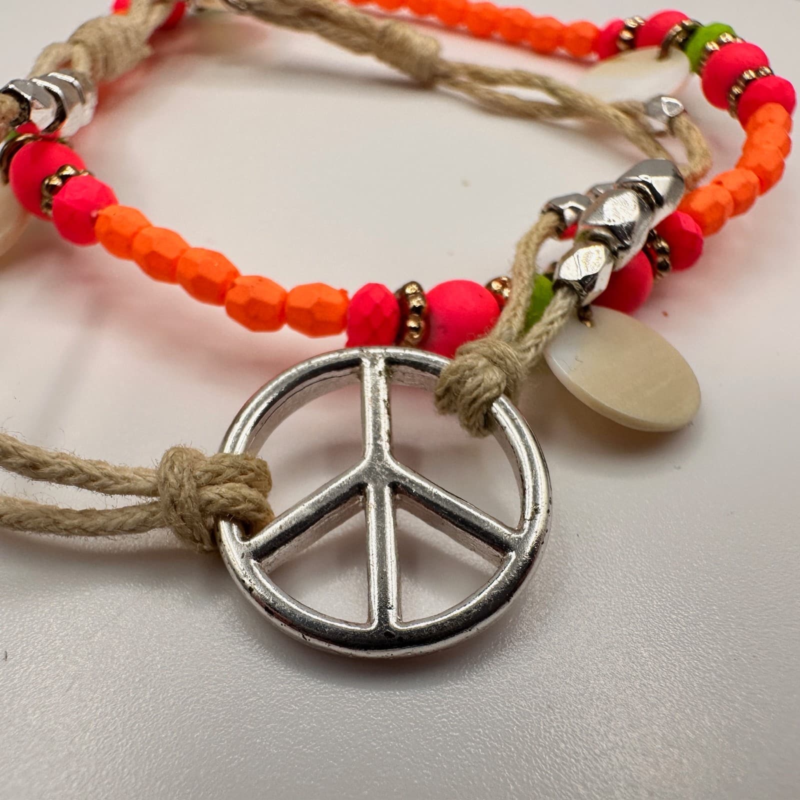 Vintage 90s Peace Sign Beaded Cord Bracelet Orange Pink Boho Jewelry - Thumbnail 6