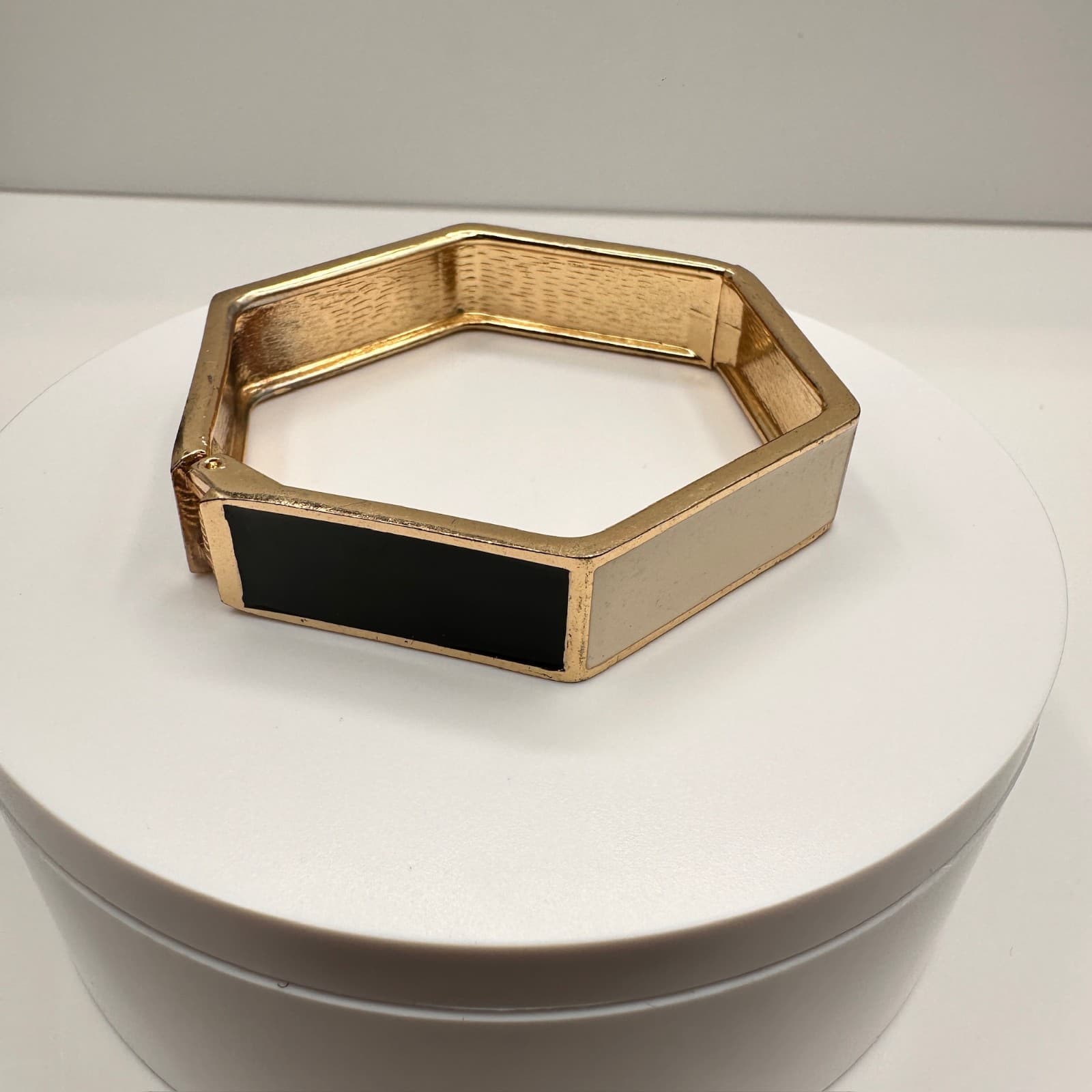Vintage Y2K Hexagon Bangle Bracelet Gold Tone Black & Cream Enamel Statement - Image 1