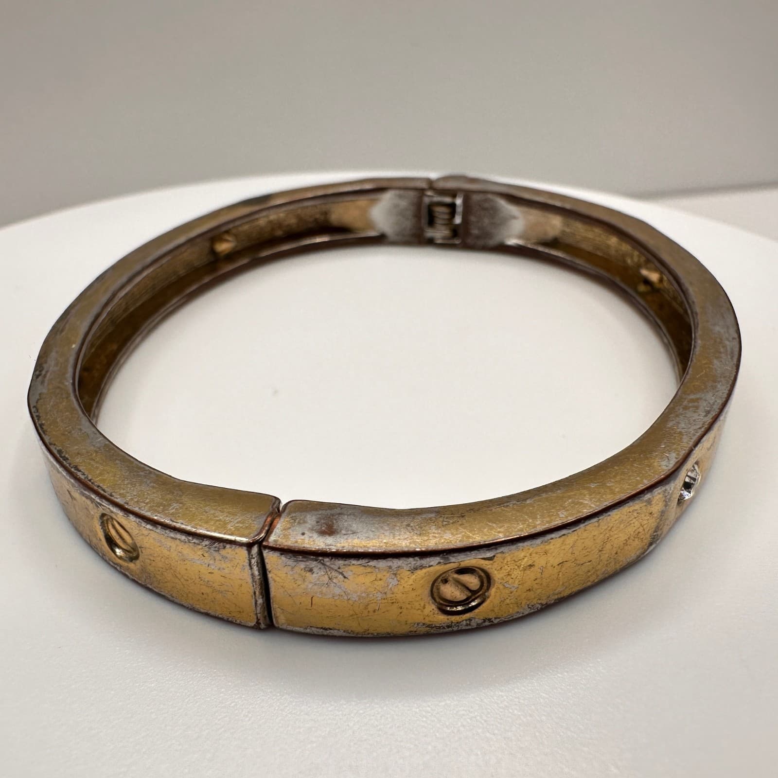 Vintage 90s Gold Tone Hinged Bangle Bracelet Crystal Accent Fashion Jewelry - Thumbnail 2