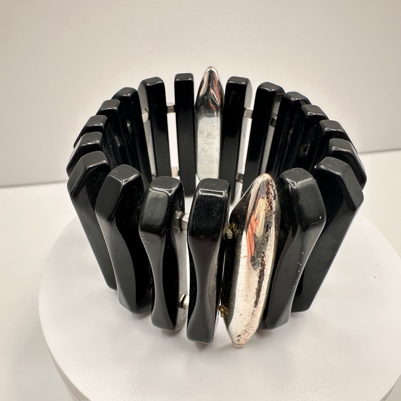 Vintage 80s 90s Black Beaded Stretch Bracelet Silver Tone Spacer Chunky Jewelry - Thumbnail 2