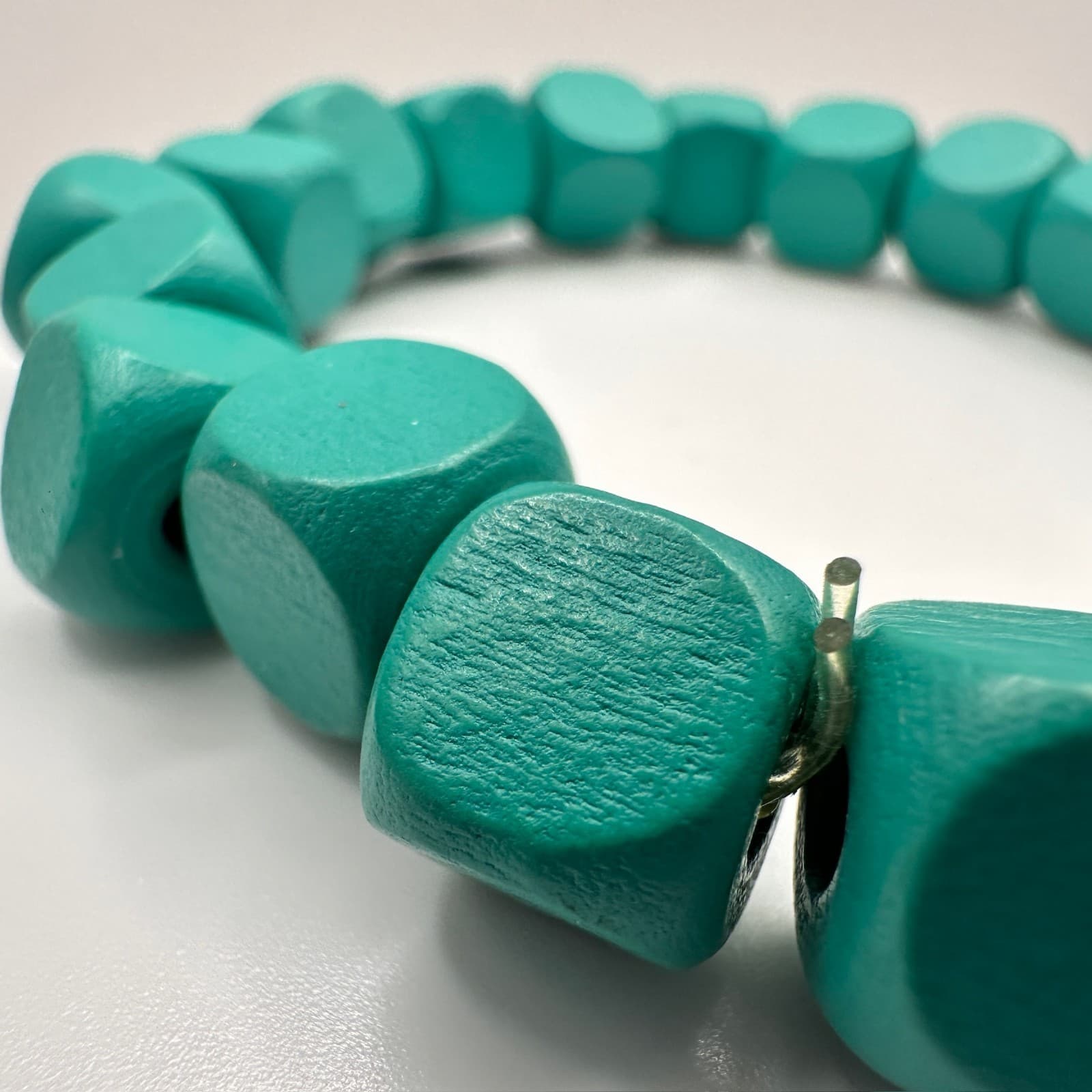 Vintage 90s Green Wooden Cube Bead Stretch Bracelet Boho Handmade Jewelry - Thumbnail 5