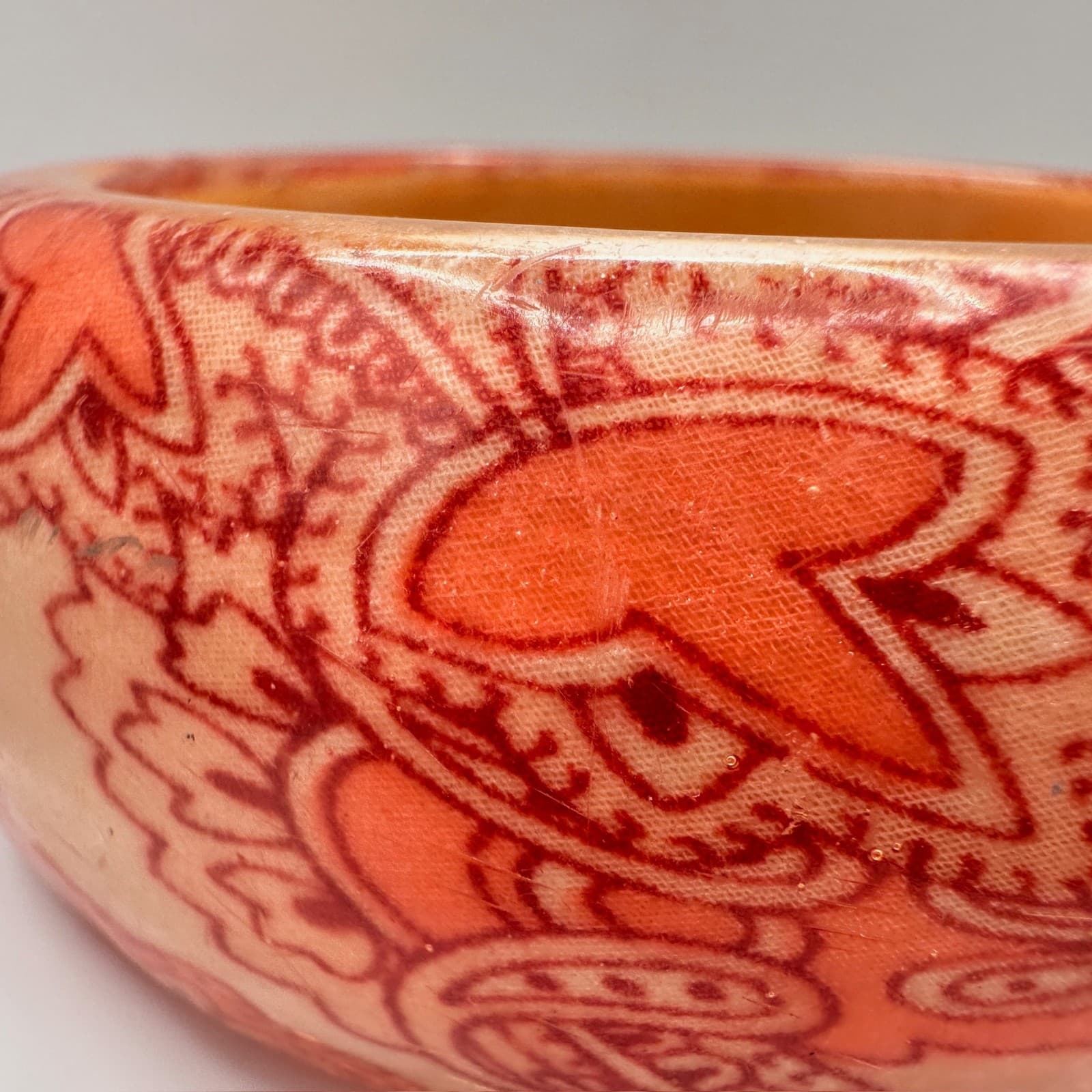 Vintage 90s Paisley Decoupage Wooden Bangle Bracelet Wide Statement Jewelry - Thumbnail 7