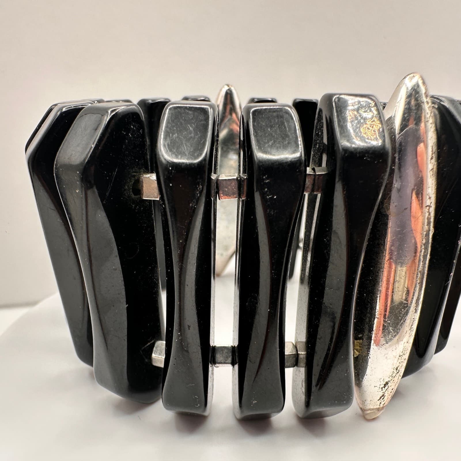 Vintage 80s 90s Black Beaded Stretch Bracelet Silver Tone Spacer Chunky Jewelry - Thumbnail 4