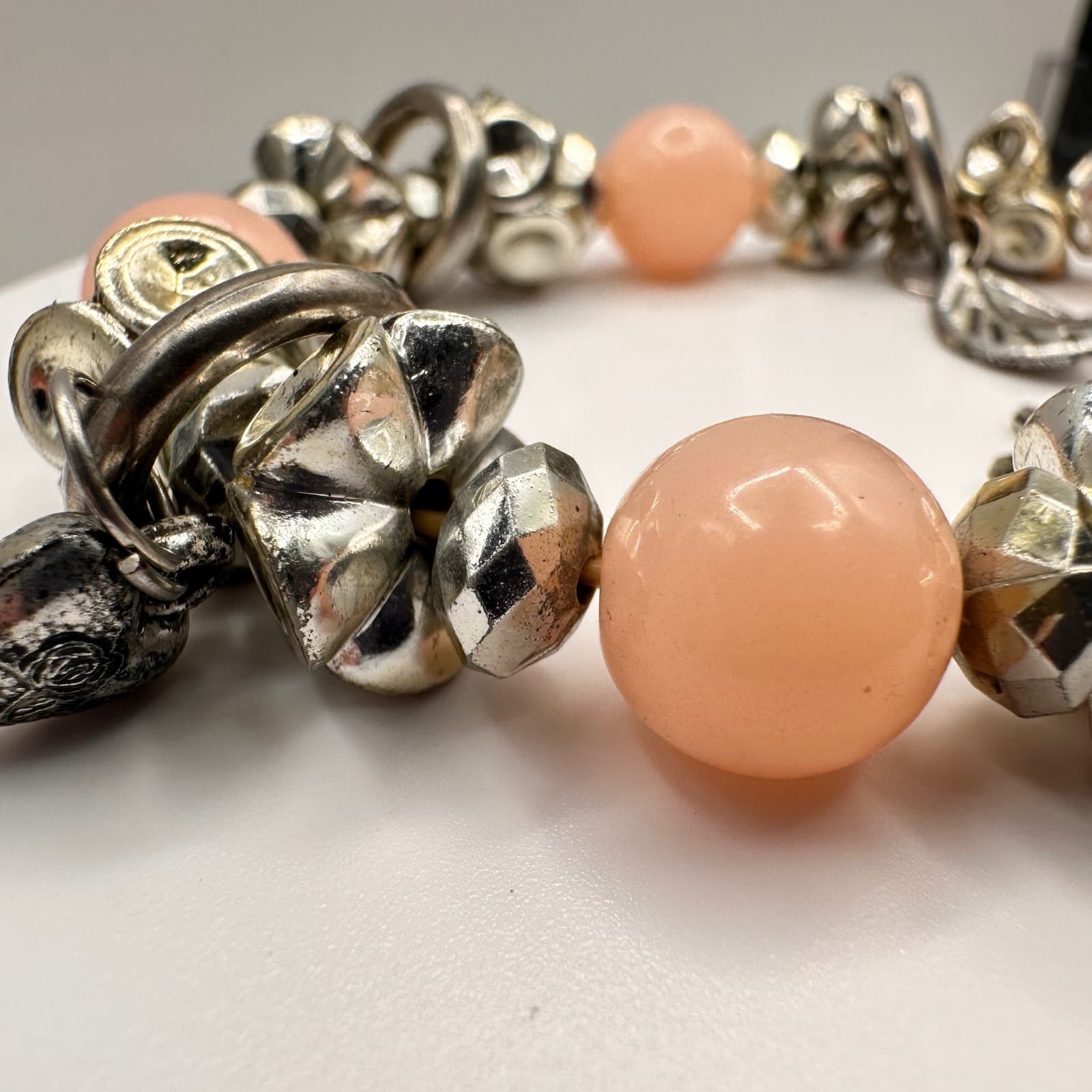 Vintage 90s Charm Bracelet Pink Bead Silver Tone Key Leaf Star Dangle Jewelry - Thumbnail 3