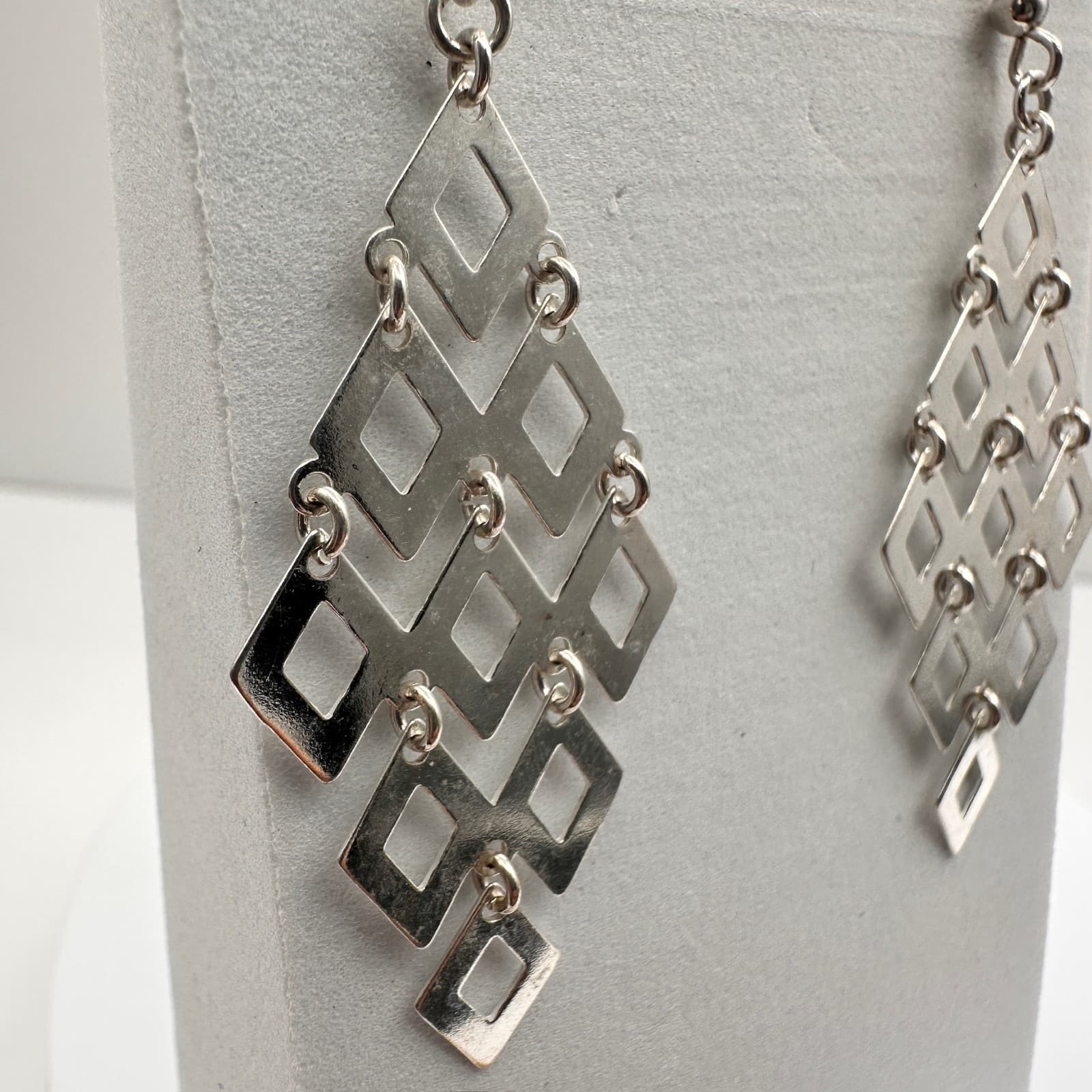 Vintage 90s Silver Tone Statement Chandelier & Floral Post Earrings Lot Jewelry - Thumbnail 18