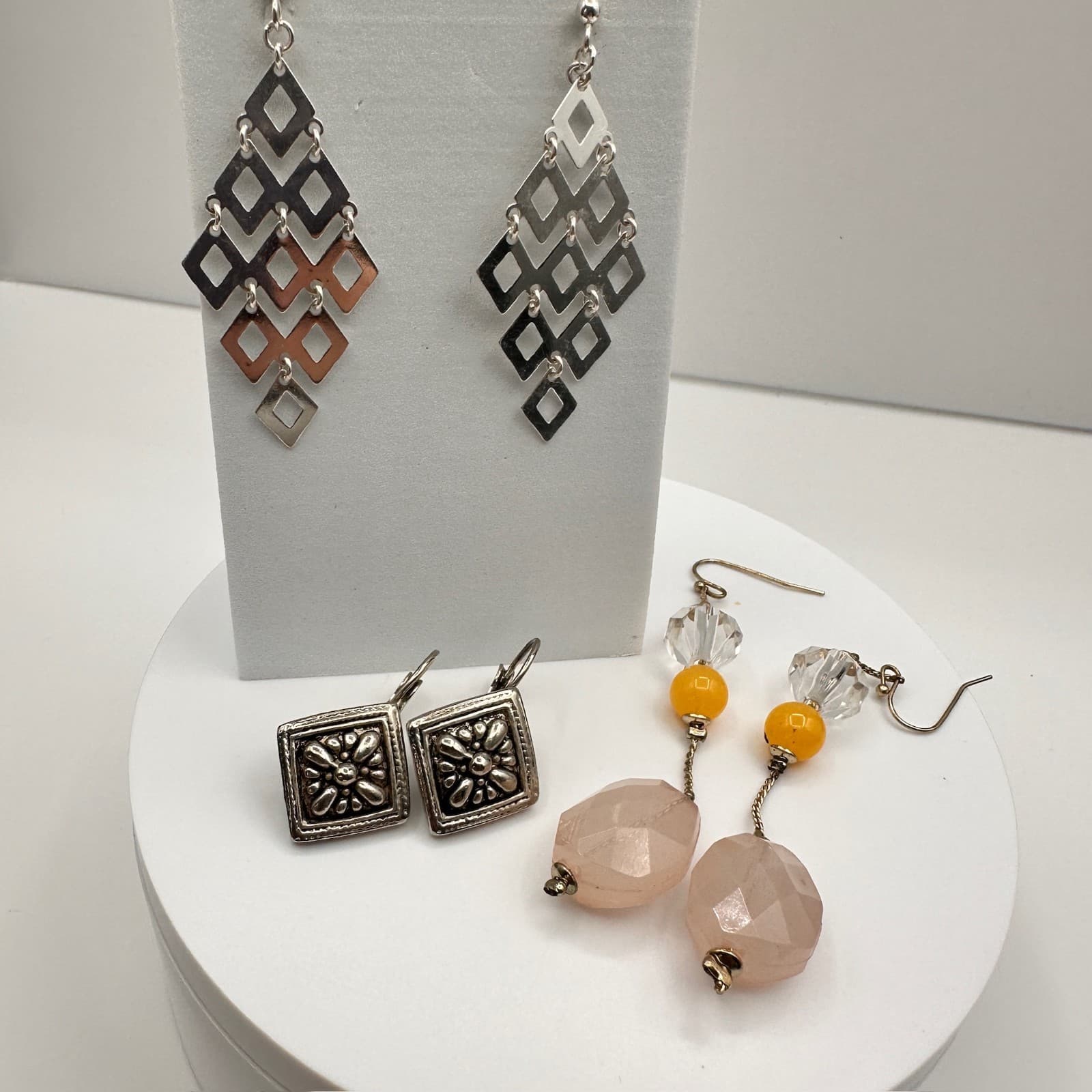 Vintage 90s Silver Tone Statement Chandelier & Floral Post Earrings Lot Jewelry - Thumbnail 2