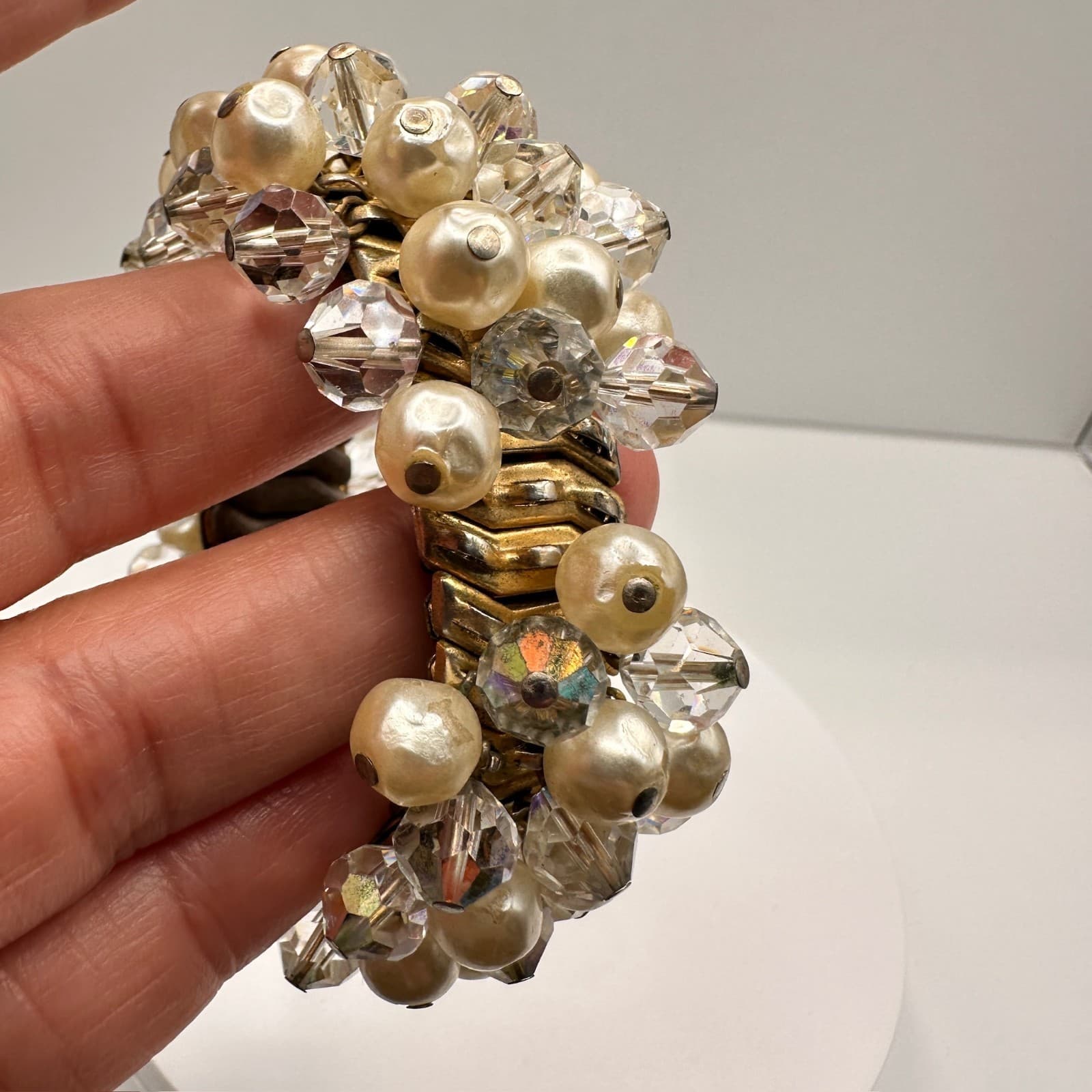 Vintage 90s Faux Pearl AB Crystal Expansion Bracelet Stretch Statement Jewelry - Thumbnail 9