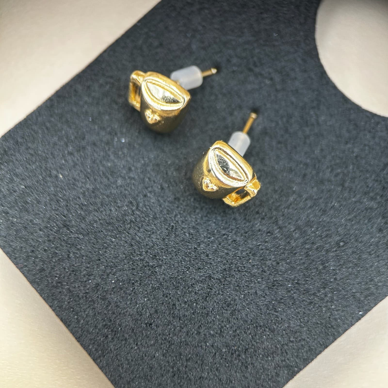 Vintage Gold Tone Coffee Cup Earrings with Heart Design Cute Dangle Jewelry - Thumbnail 5