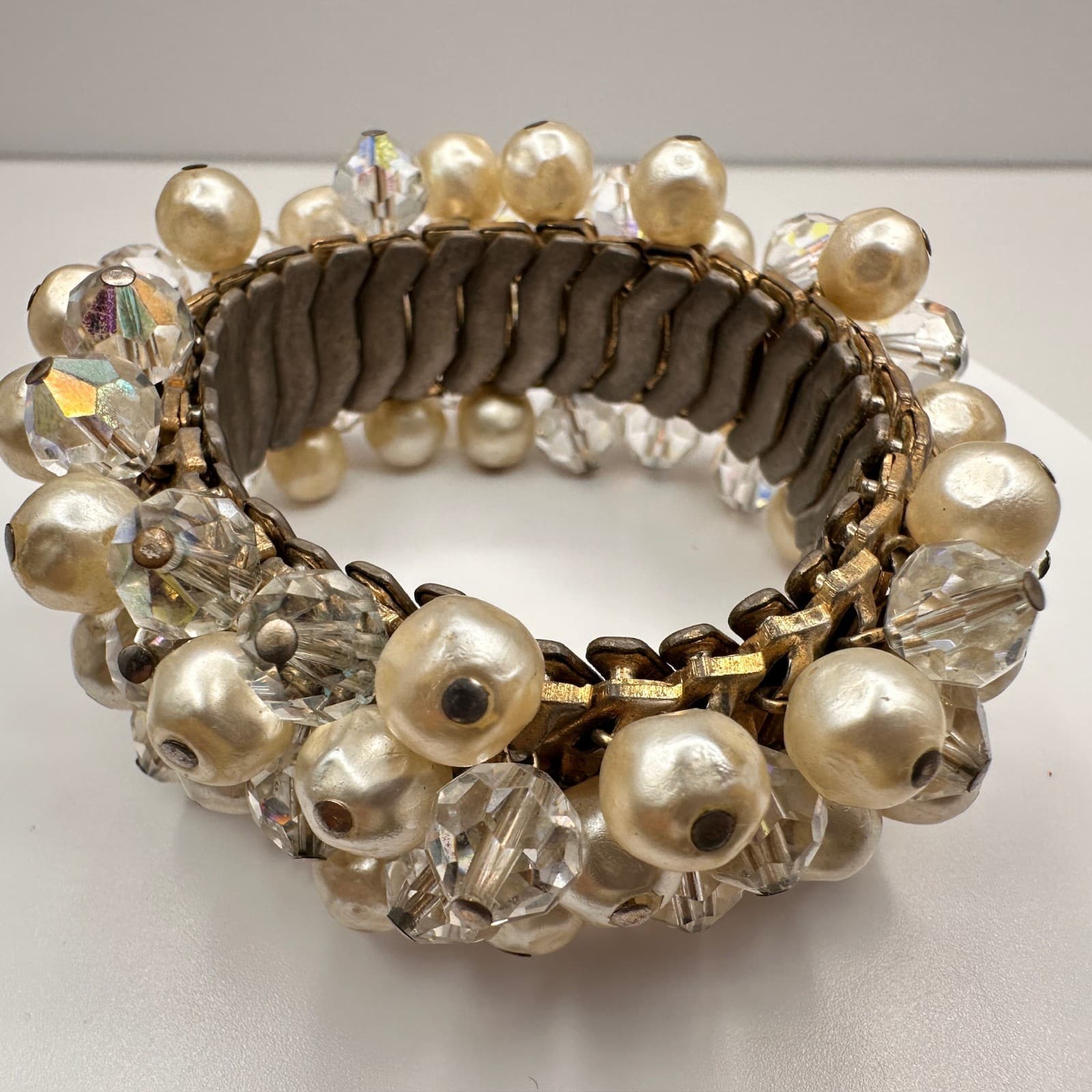 Vintage 90s Faux Pearl AB Crystal Expansion Bracelet Stretch Statement Jewelry - Thumbnail 4