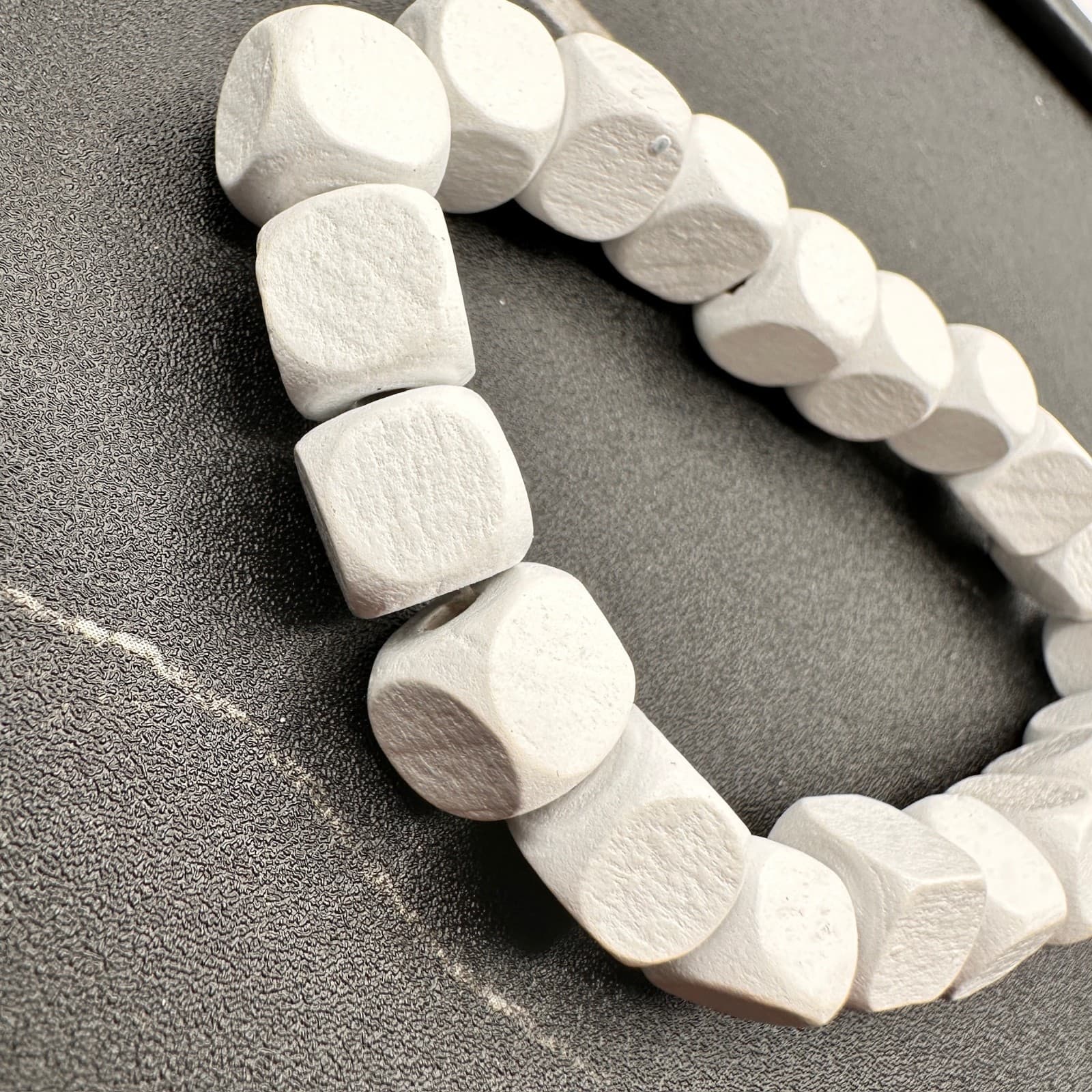 Vintage 90s White Wooden Cube Bead Stretch Bracelet Boho Statement Jewelry - Thumbnail 3