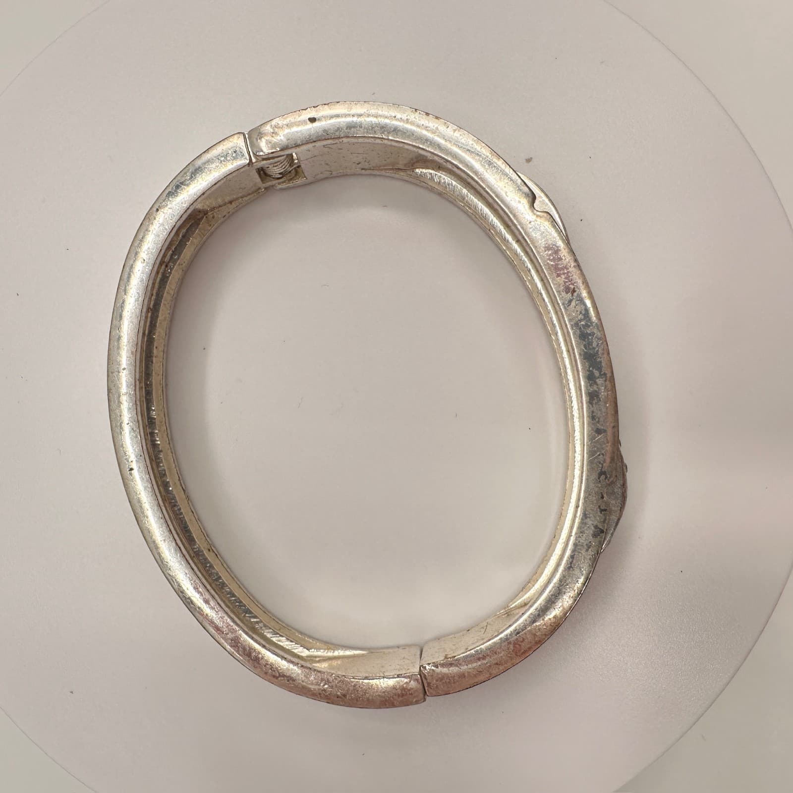 Vintage 90s Silver Tone Rhinestone Bangle Bracelet Hinged Statement Glam Jewelry - Thumbnail 4