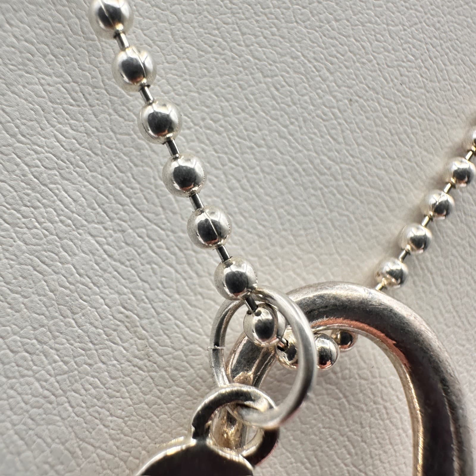 Vintage 90s Silver Tone Entwined Hearts Pendant Ball Chain Necklace Jewelry - Thumbnail 6