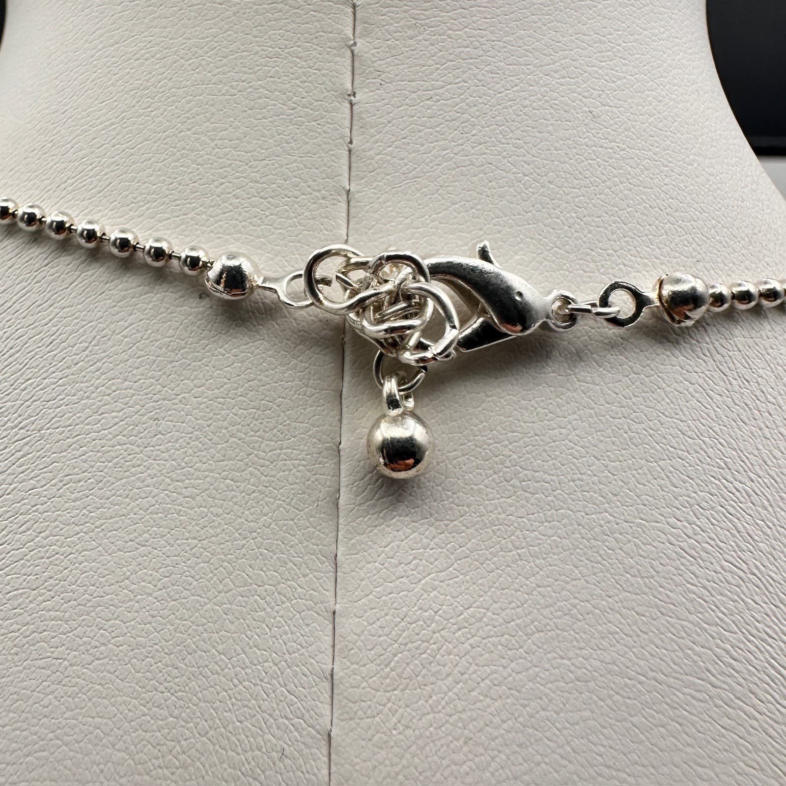 Vintage 90s Silver Tone Entwined Hearts Pendant Ball Chain Necklace Jewelry - Thumbnail 7