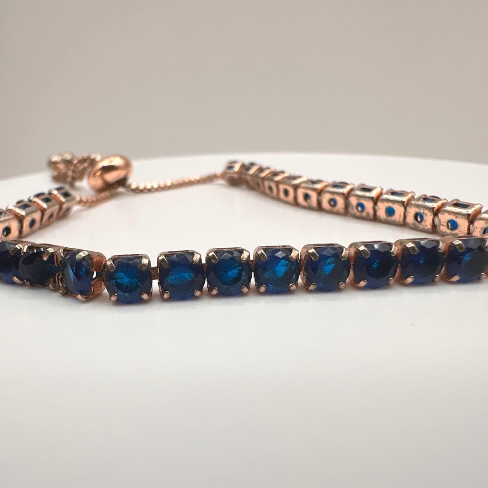 Vintage 90s Y2K Rose Gold Tone Blue Sapphire CZ Bolo Tennis Bracelet Adjustable - Thumbnail 4