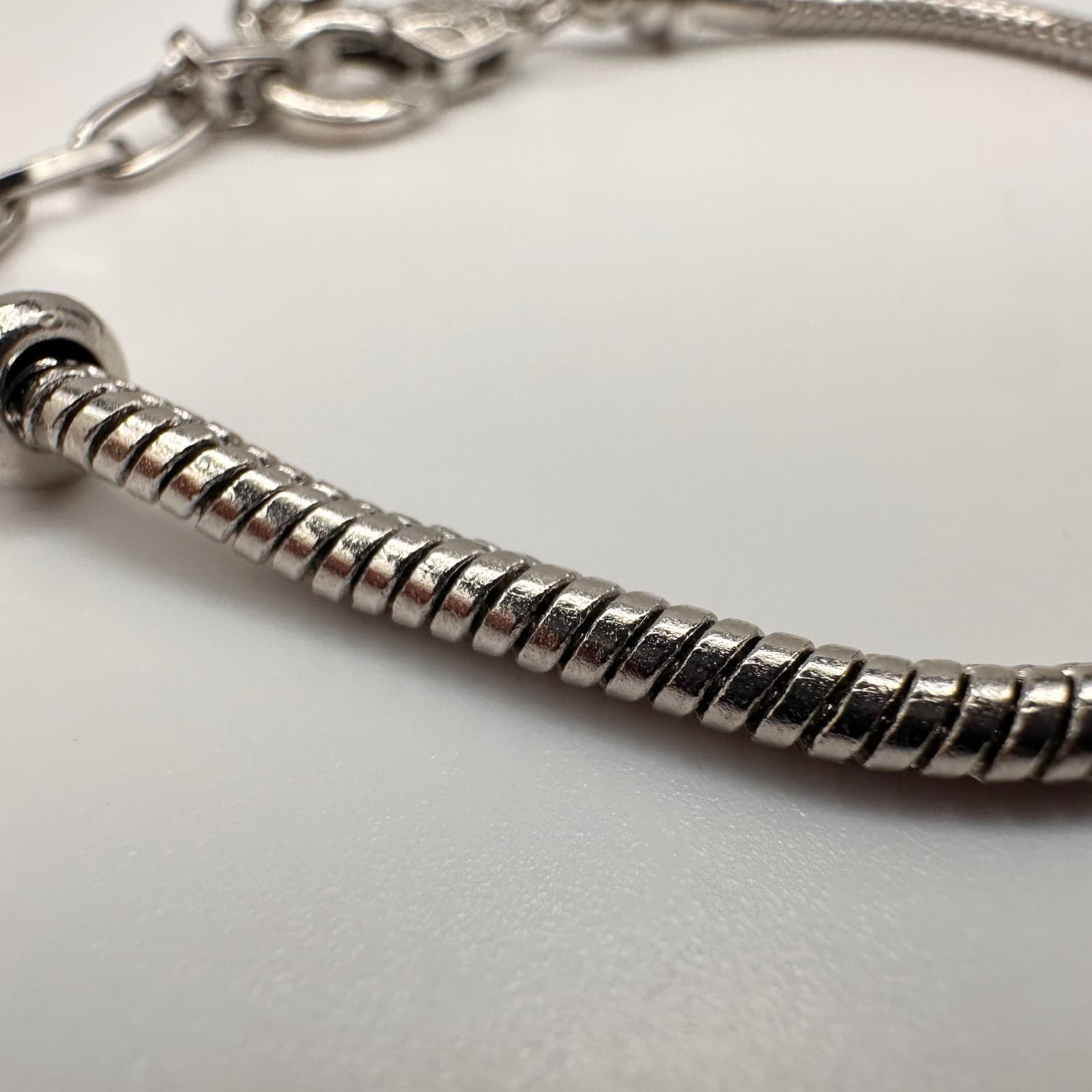 Vintage 90s Silver Tone Snake Chain Charm Bracelet Kit Lobster Clasp Jewelry - Thumbnail 3