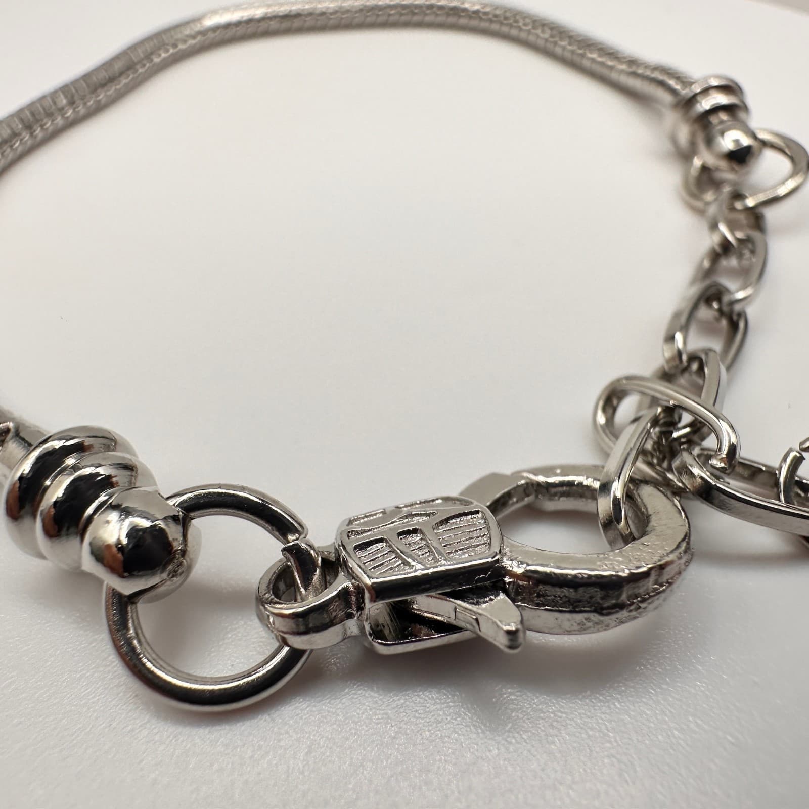 Vintage 90s Silver Tone Snake Chain Charm Bracelet Kit Lobster Clasp Jewelry - Thumbnail 8