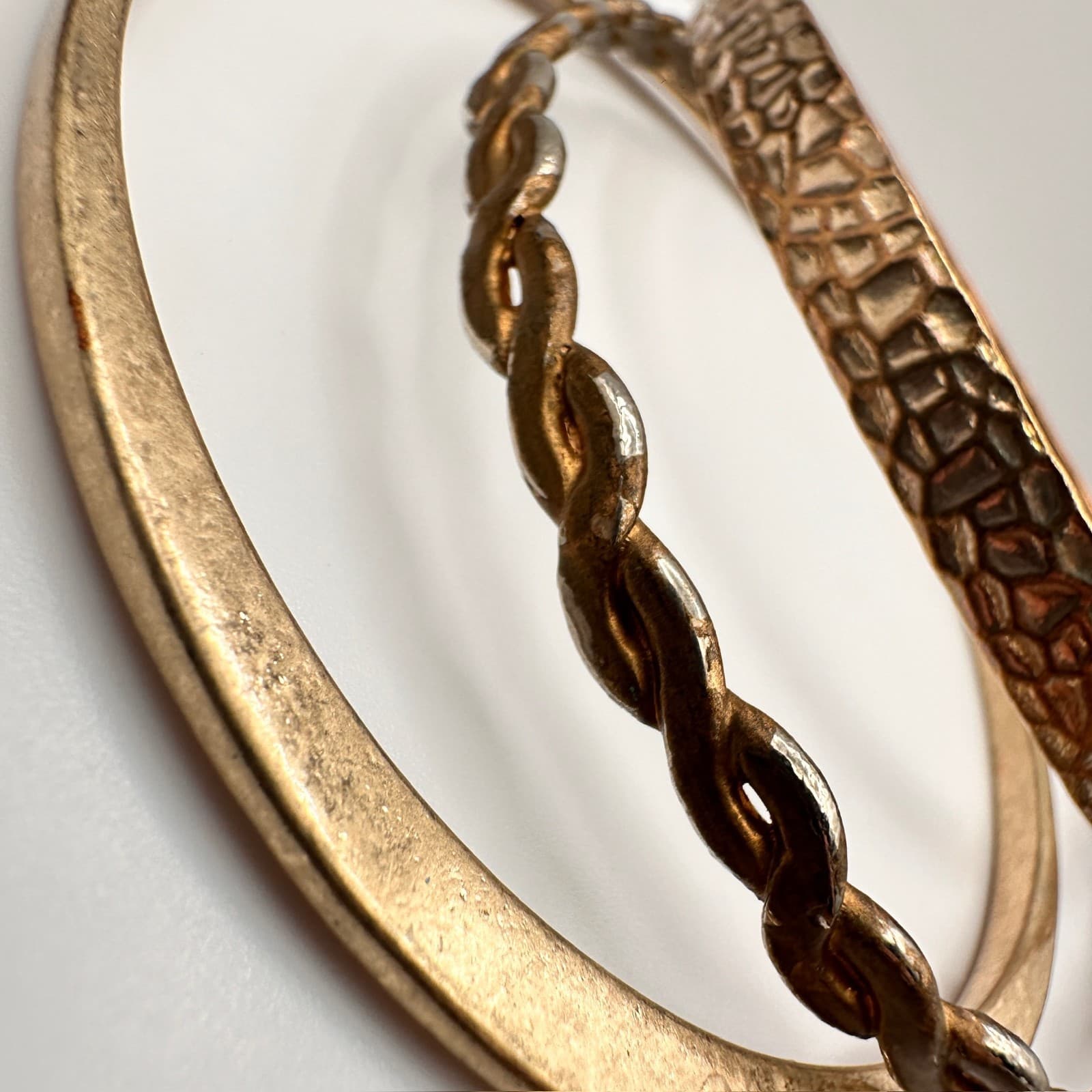 Vintage 80s Chunky Stack Gold & Silver Tone Twisted Bangle Bracelets Set Jewelry - Thumbnail 3