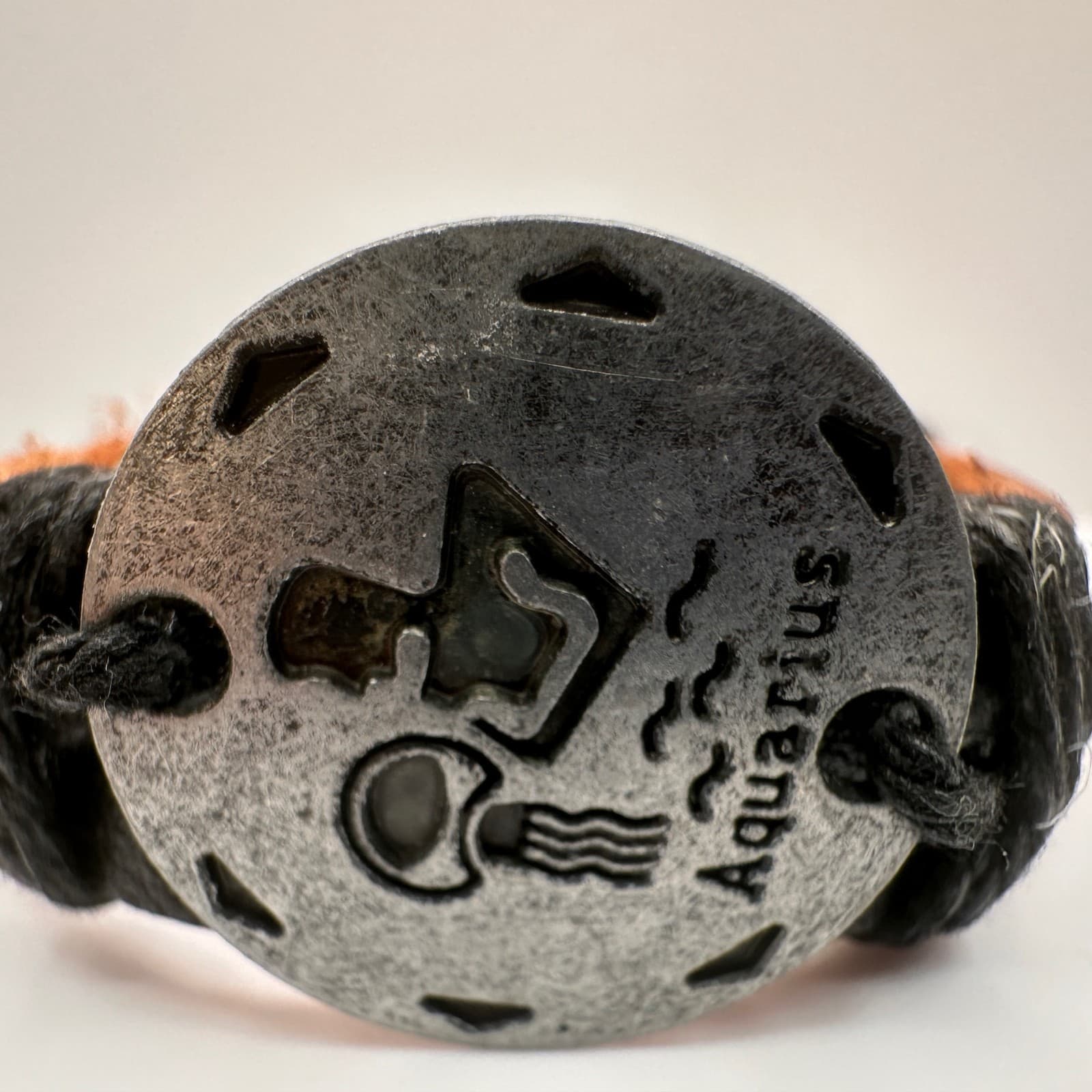 Vintage 90s Aquarius Zodiac Leather Bracelet Black & Brown Adjustable Unisex - Thumbnail 4