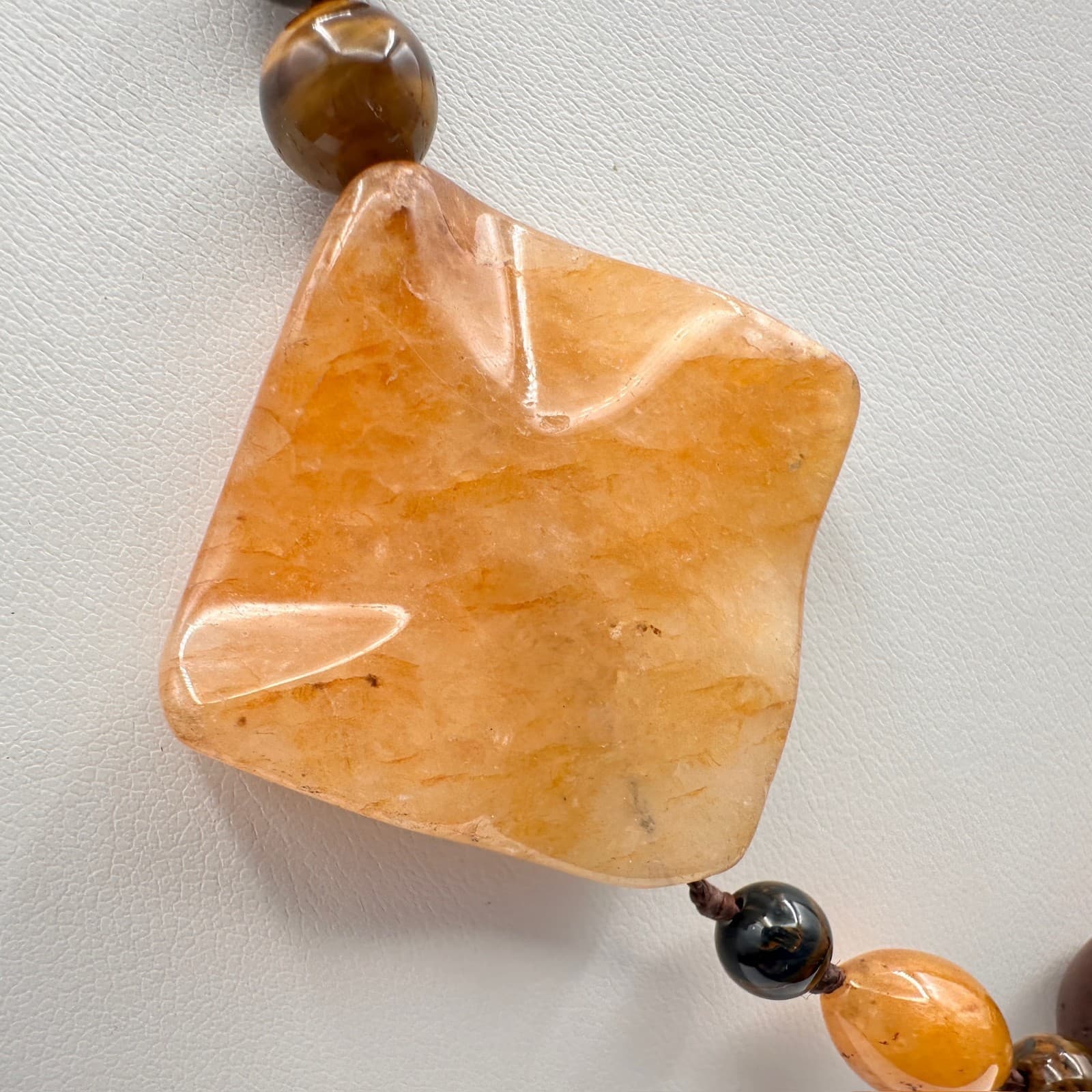 Vintage 80s Chunky Agate Tiger Stone Bead Statement Necklace Women's Jewelry - Thumbnail 2