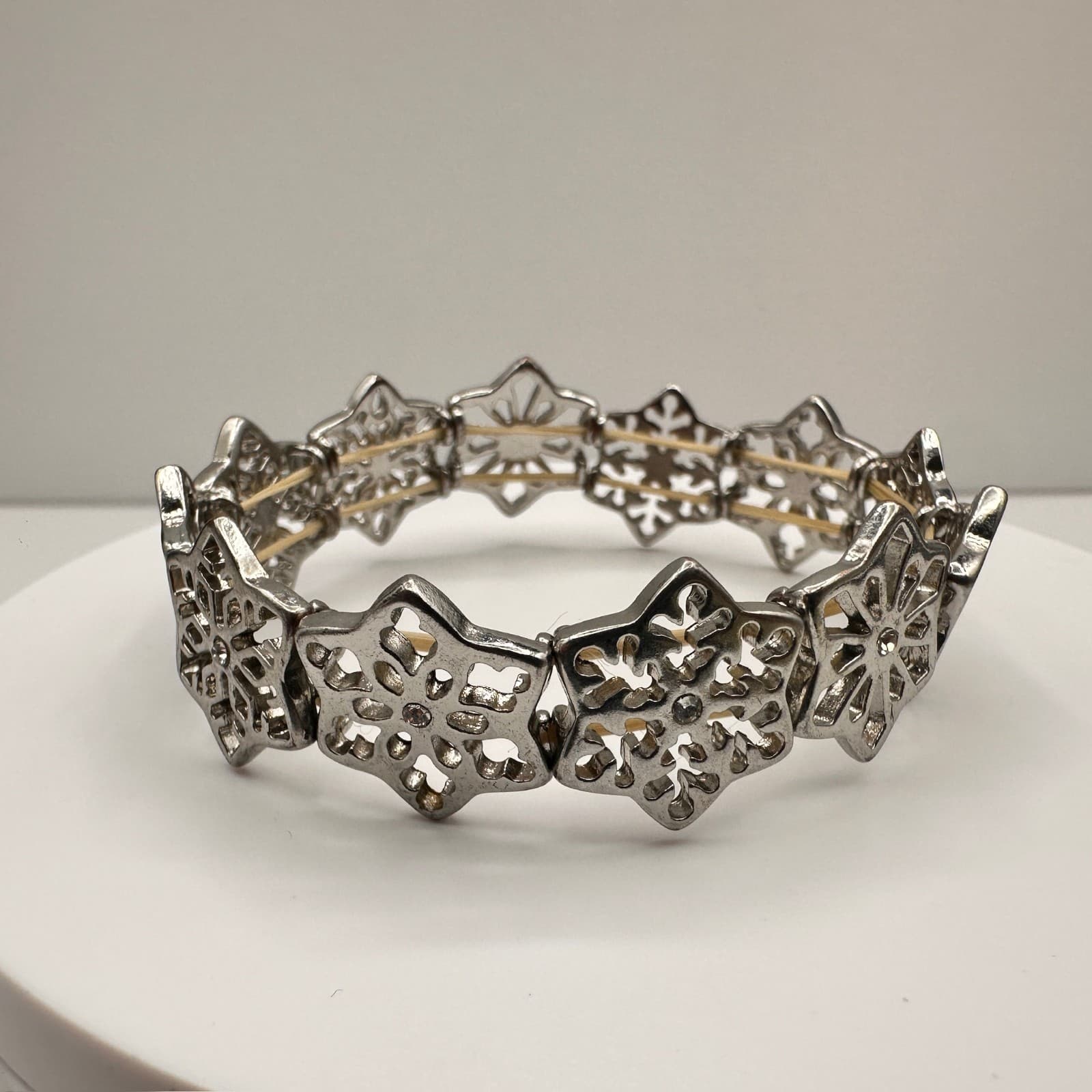 Vintage Y2K Silver Tone Filigree Stretch Link Bracelet Clear Rhinestone Jewelry - Thumbnail 9