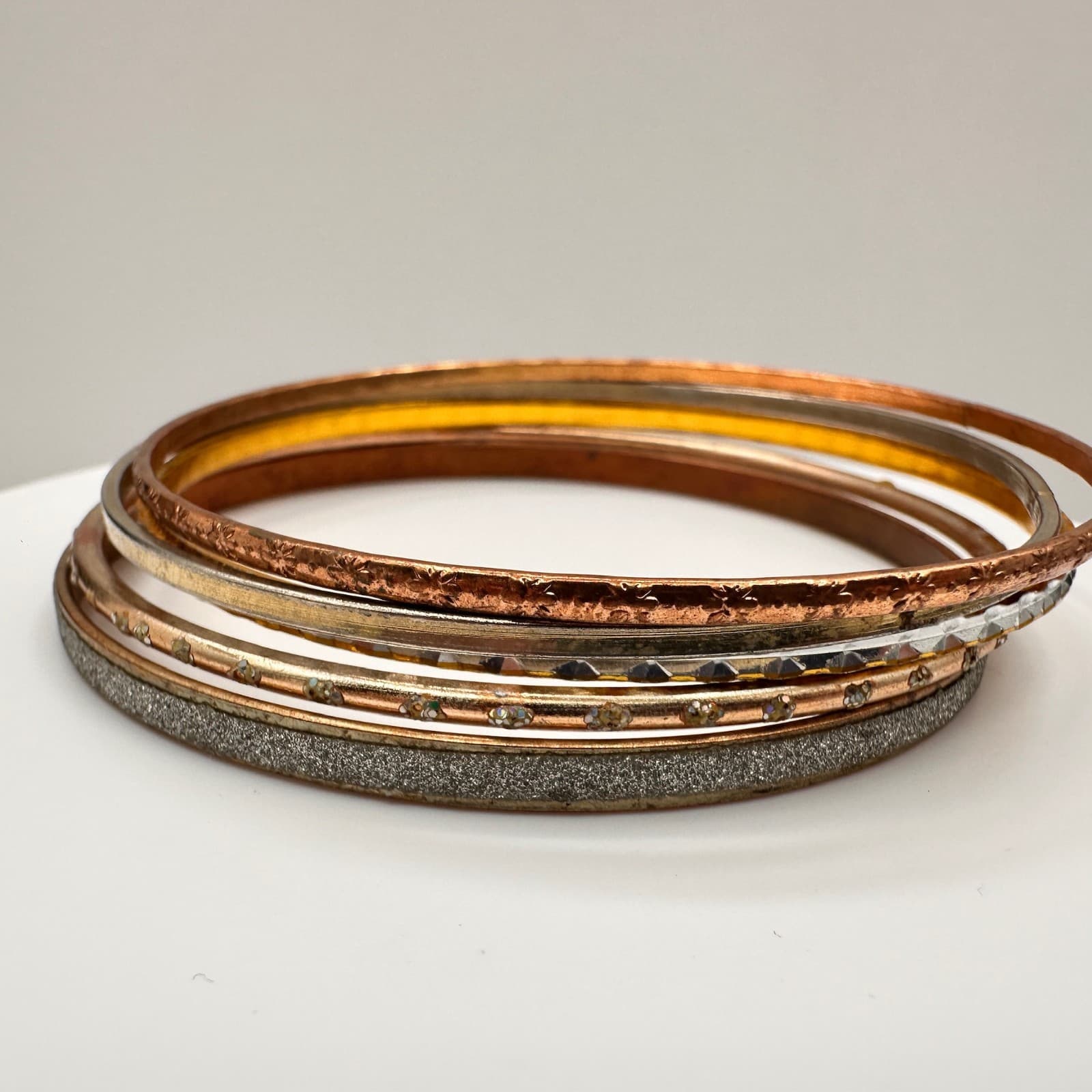 Vintage 80s Mixed Metal Thin Stackable Bangles Set Bracelets Bohemian Jewelry - Thumbnail 4