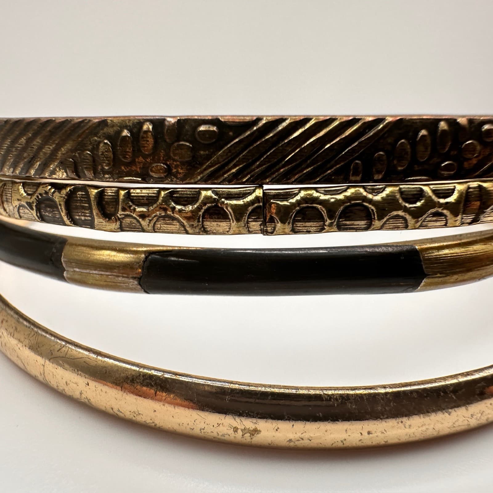 Vintage 80s Mixed Metal Twisted Bangle Bracelets Set Bohemian Boohoo Jewelry - Thumbnail 3