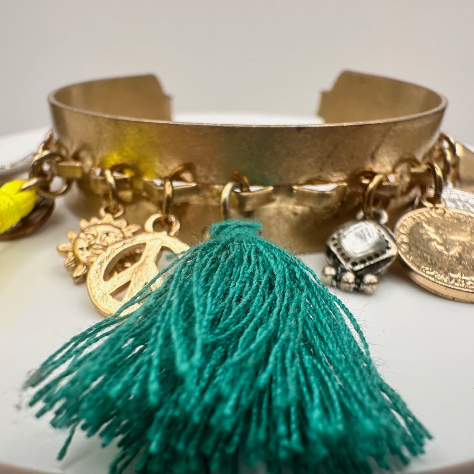 Vintage 90s Boho Gold Tone Hand Bracelet Charms Tassels Peace Sun Coins Jewelry - Thumbnail 5