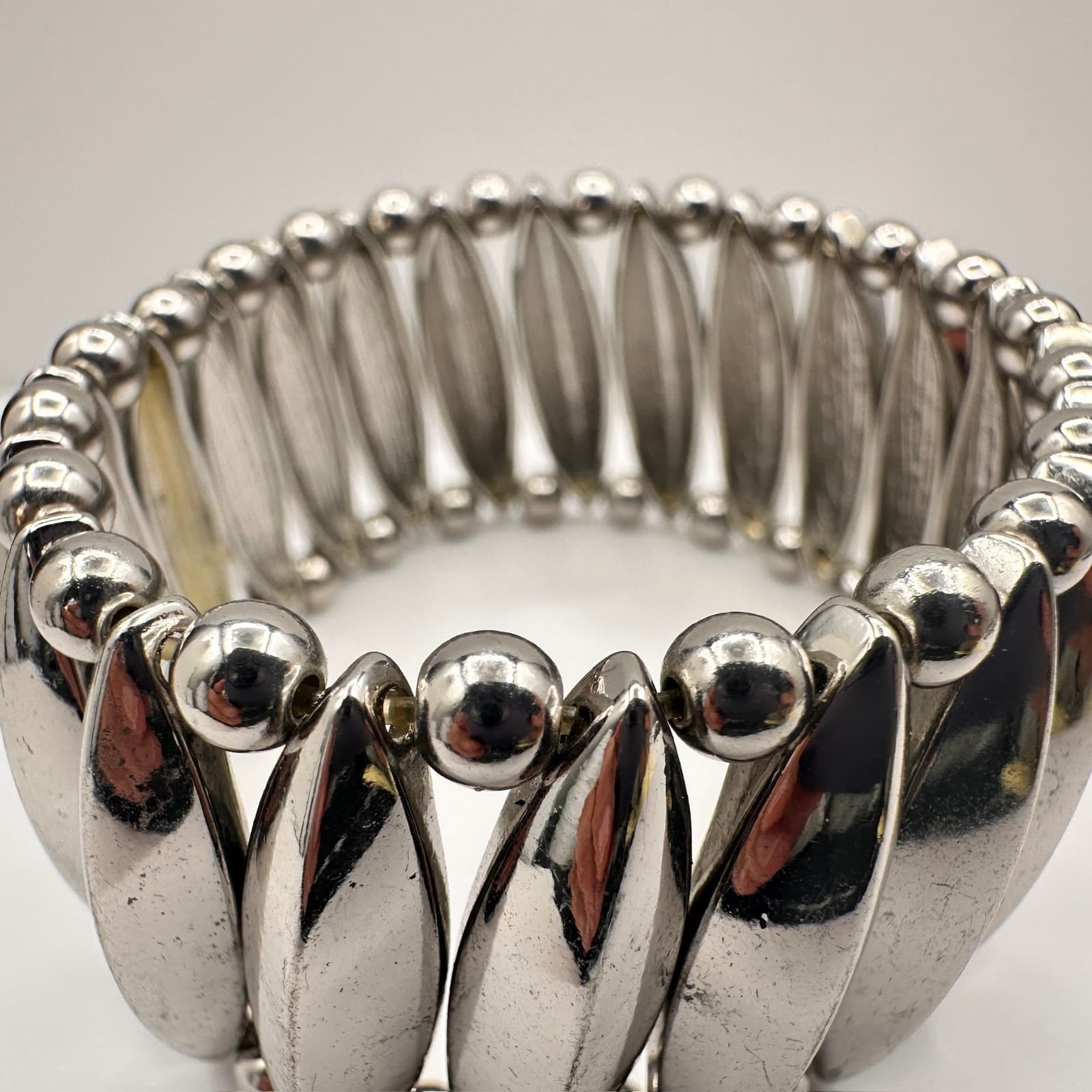 Vintage Y2K 90s Silver Tone Stretch Bracelet Chunky Mächtiges Armband Jewelry - Thumbnail 6
