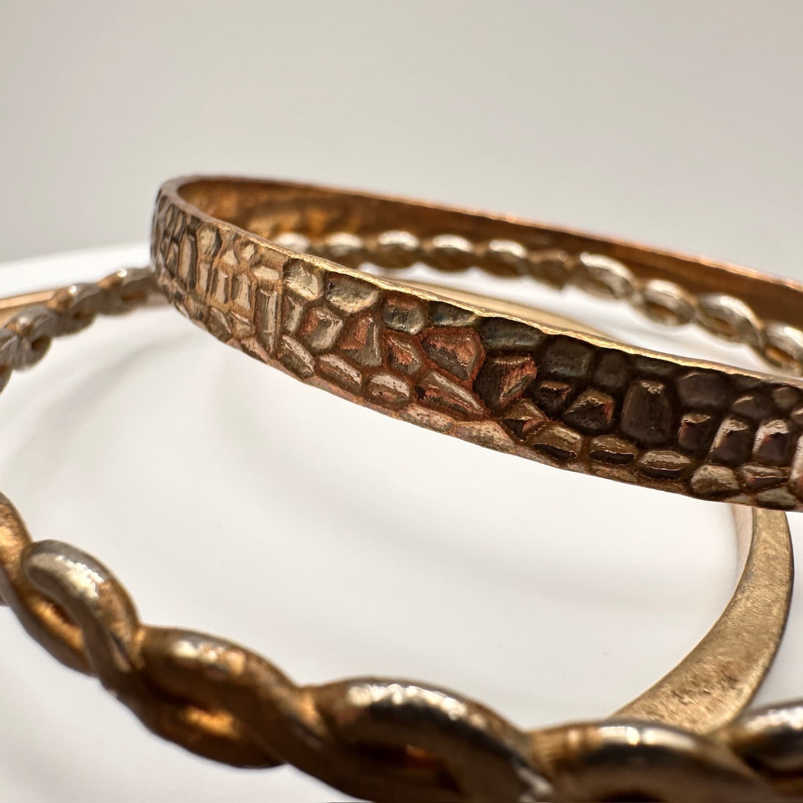 Vintage 80s Chunky Stack Gold & Silver Tone Twisted Bangle Bracelets Set Jewelry - Thumbnail 7