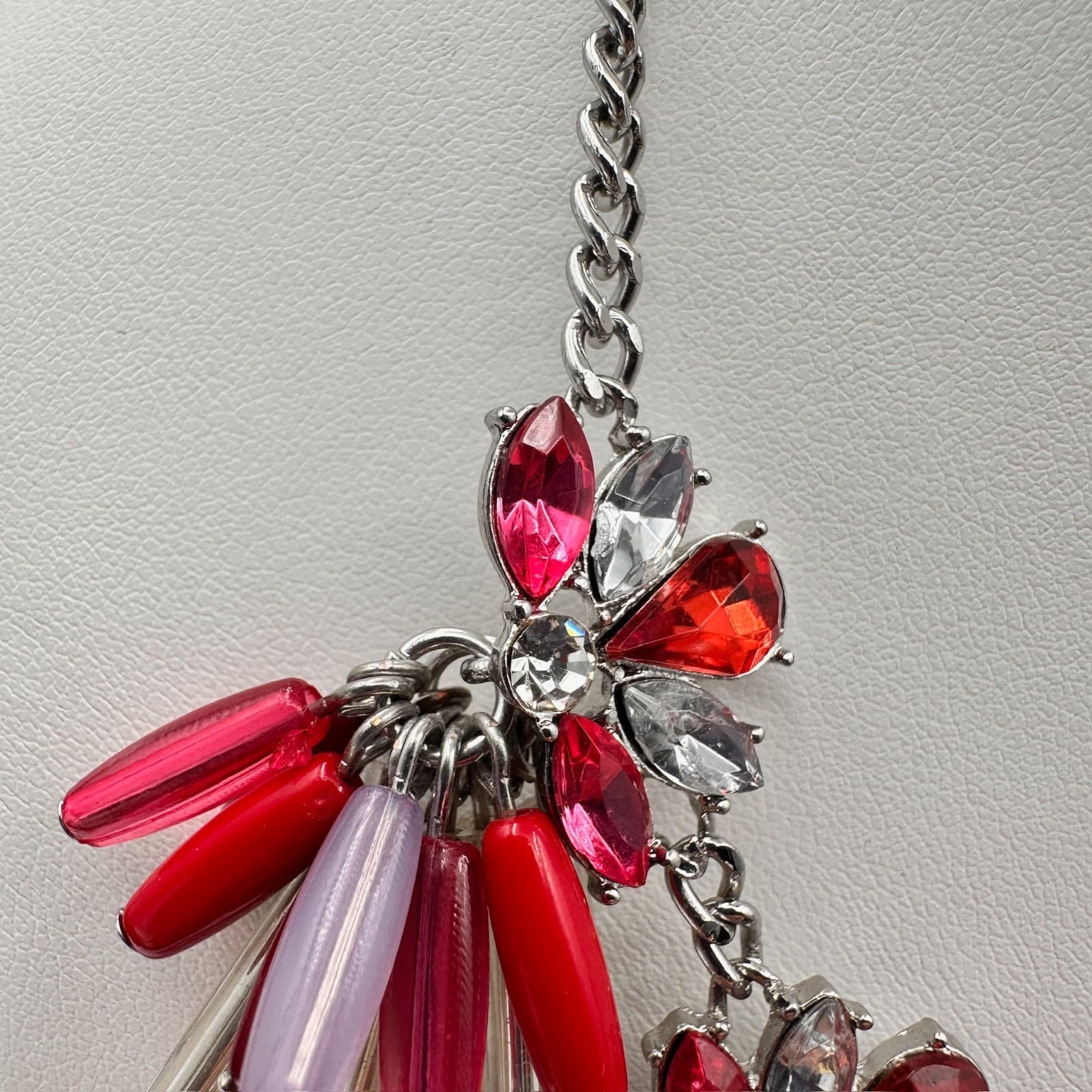 Vintage 80s Style Red Pink Bead Statement Collar Choker Necklace Jewelry - Thumbnail 4