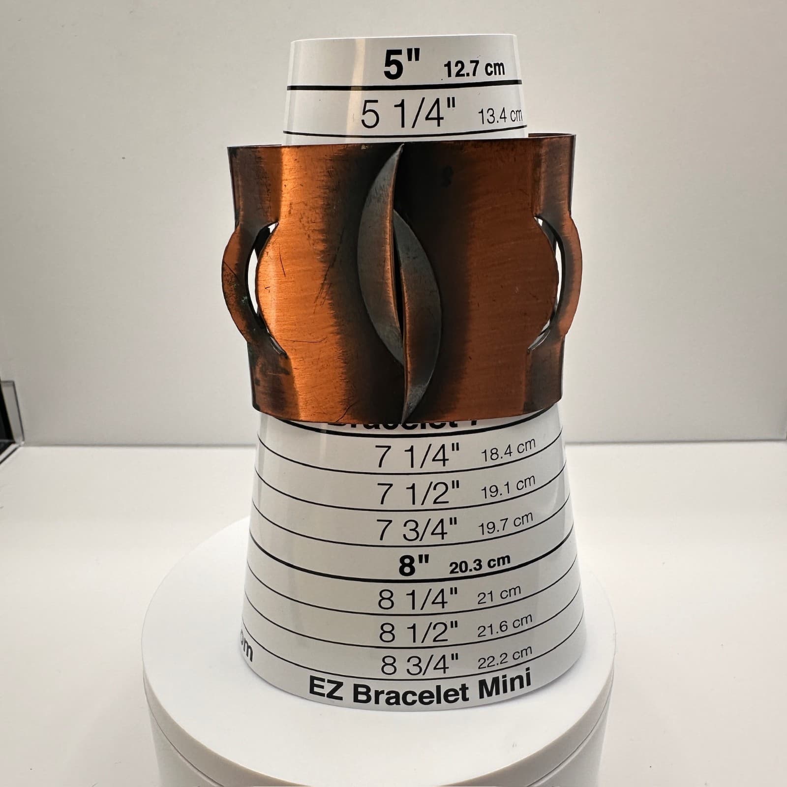 Vintage 90s Copper Hand Bracelet Moon Crescent Cutout Women's Classic Jewelry - Thumbnail 9