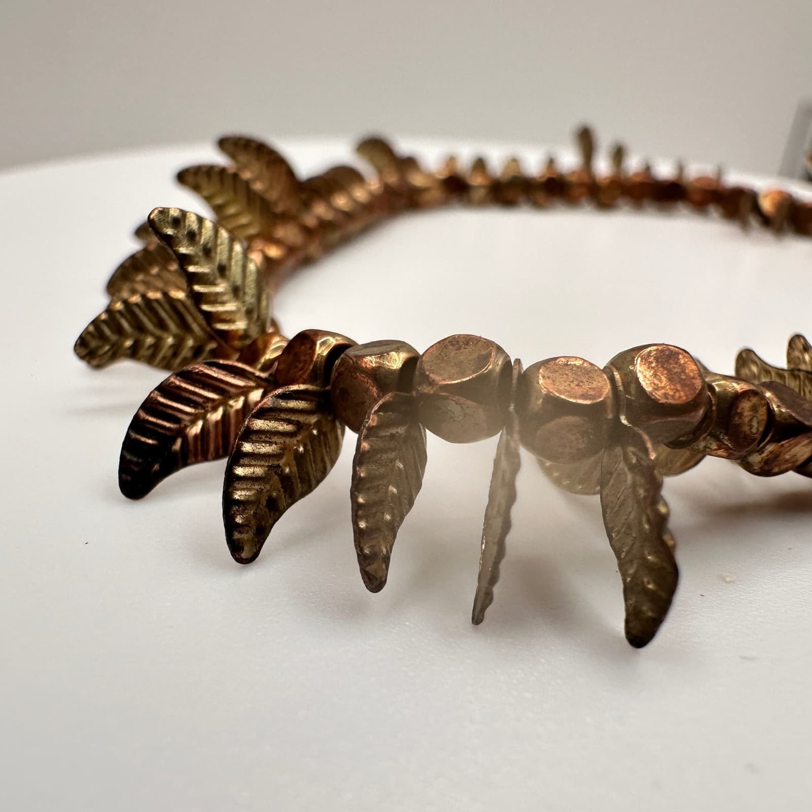 Vintage Boho Bronze Tone Leaf Charm Beaded Stretch Bracelet Nature Theme Jewelry - Thumbnail 4