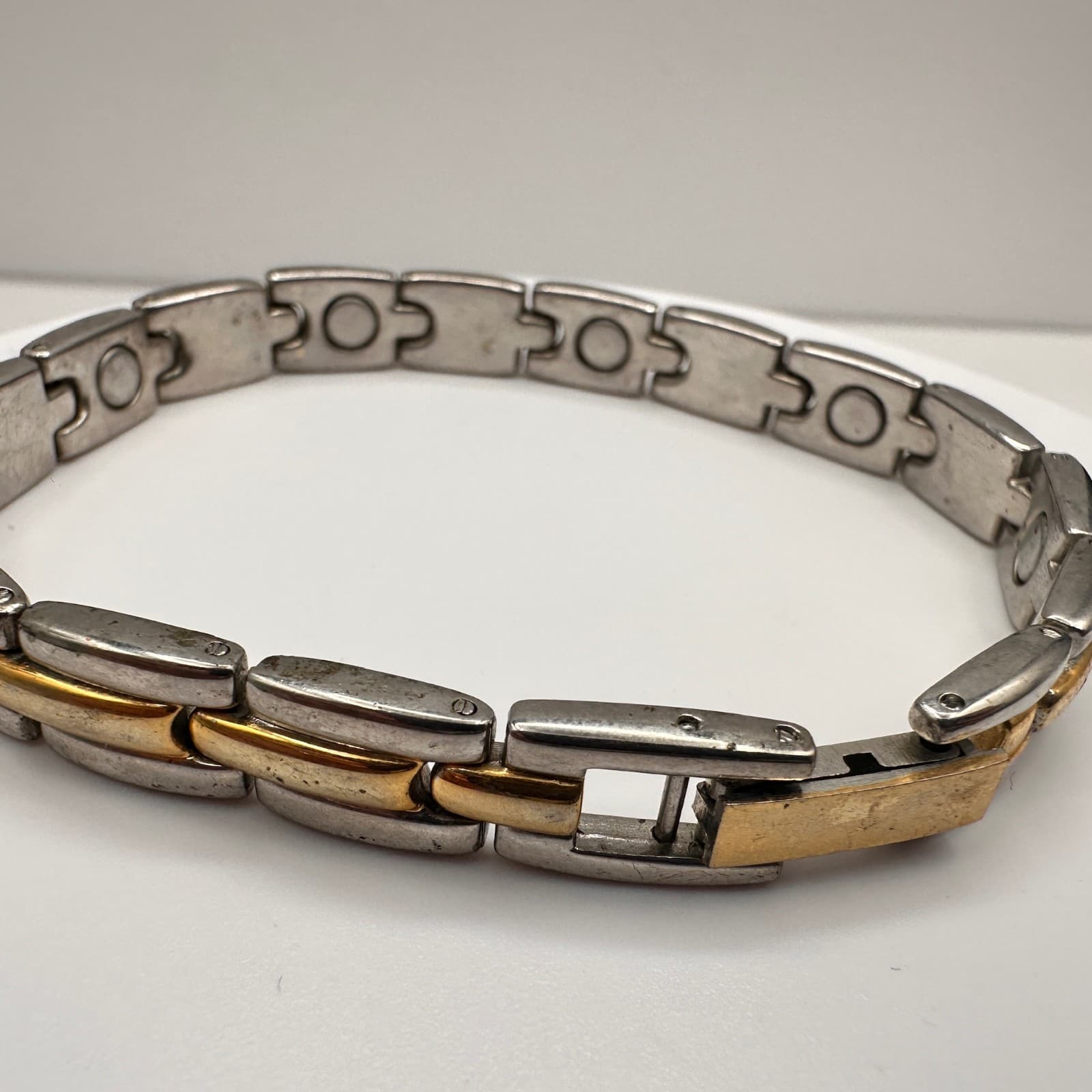 Vintage 80s Magnetic Therapy Bracelet Silver & Gold Tone Link Statement Mens - Thumbnail 10