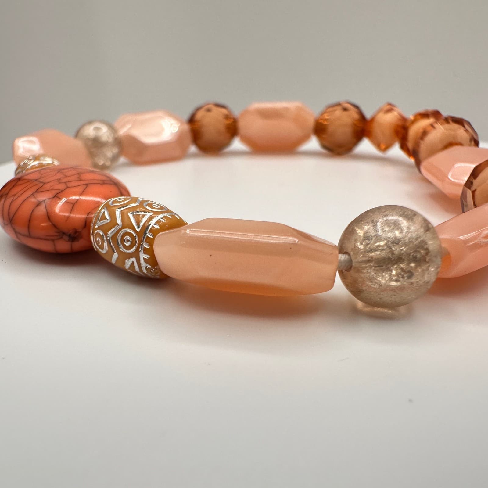 Vintage 90s Beaded Stretch Bracelet Orange Faux Turquoise Peach Glass Jewelry - Thumbnail 7