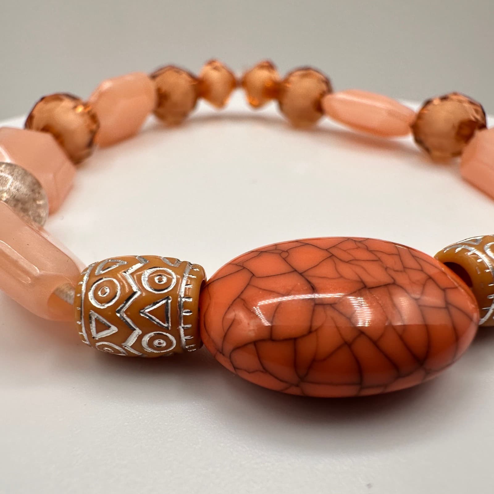 Vintage 90s Beaded Stretch Bracelet Orange Faux Turquoise Peach Glass Jewelry - Thumbnail 4