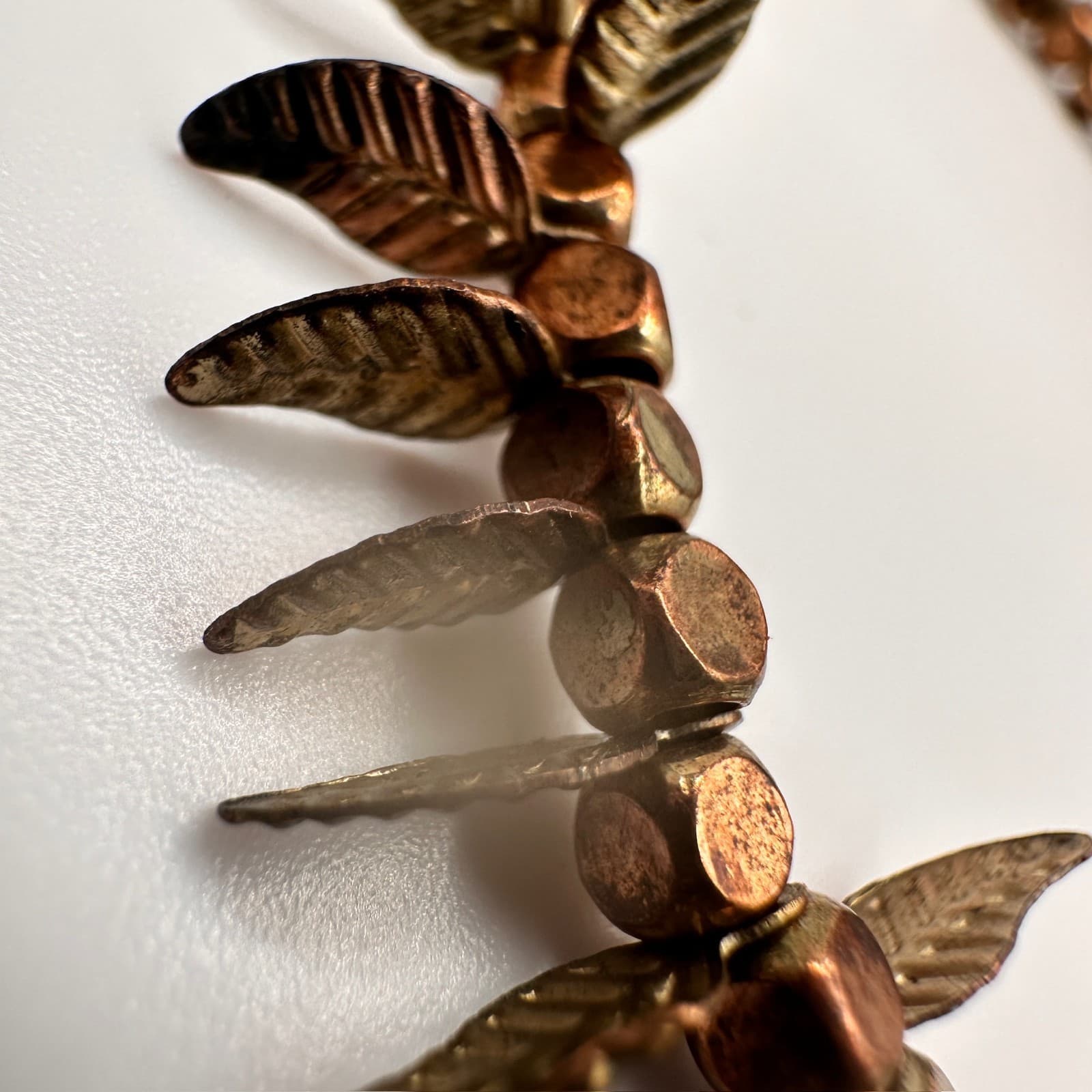 Vintage Boho Bronze Tone Leaf Charm Beaded Stretch Bracelet Nature Theme Jewelry - Thumbnail 10