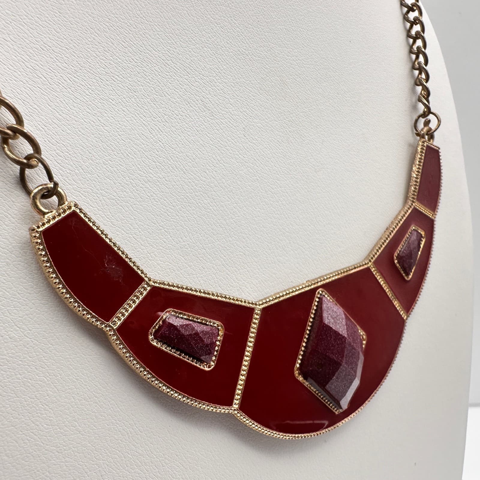 Vintage 90s Statement Bib Necklace Red Geometric Faceted Stones Fashion Jewelry - Thumbnail 9